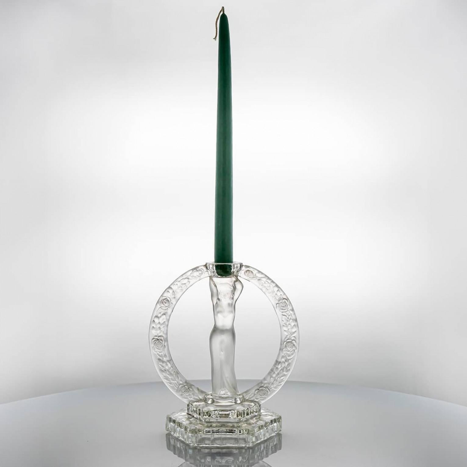 Lalique Frau mit Rosen Kerzenständer, Frankreich (Kristall) im Angebot