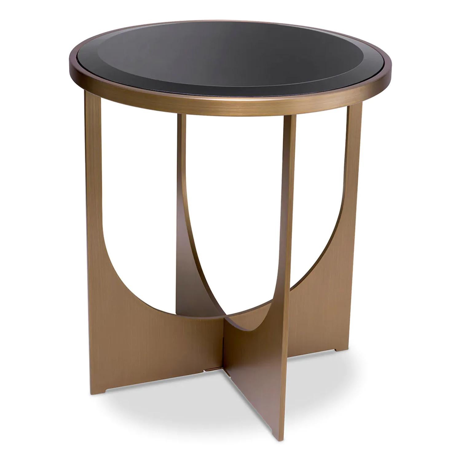 Chinois Table d'appoint Lally en vente