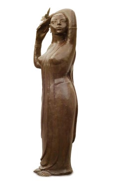 Tandrima-II, Bronce, Edición 1/5, Color Marrón por Artista Indio Moderno "En Stock"