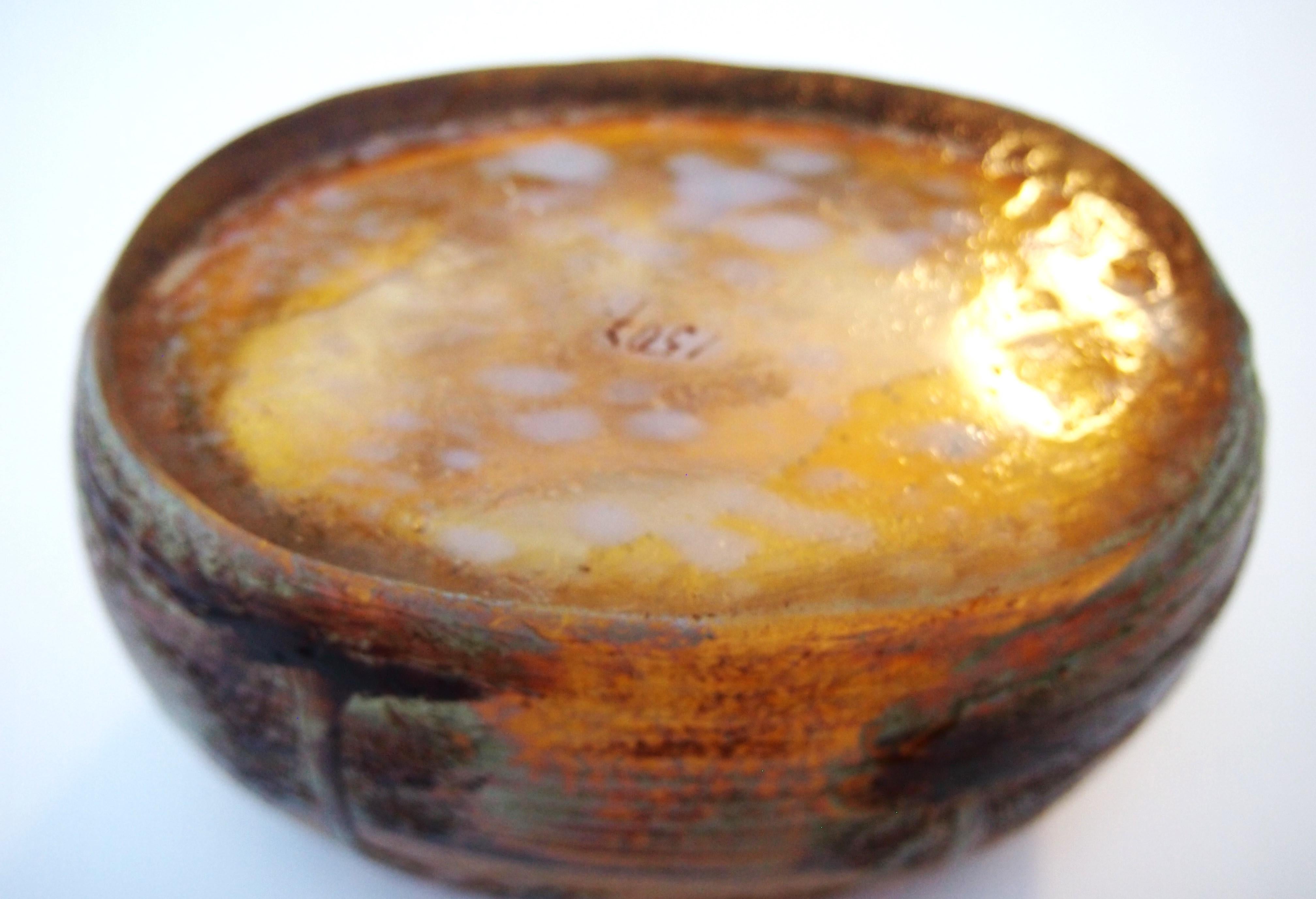 Lamartine Jarrón de cristal con esmalte y camafeo Paisaje invernal francés/argelino c1920 Vidrio artístico en venta