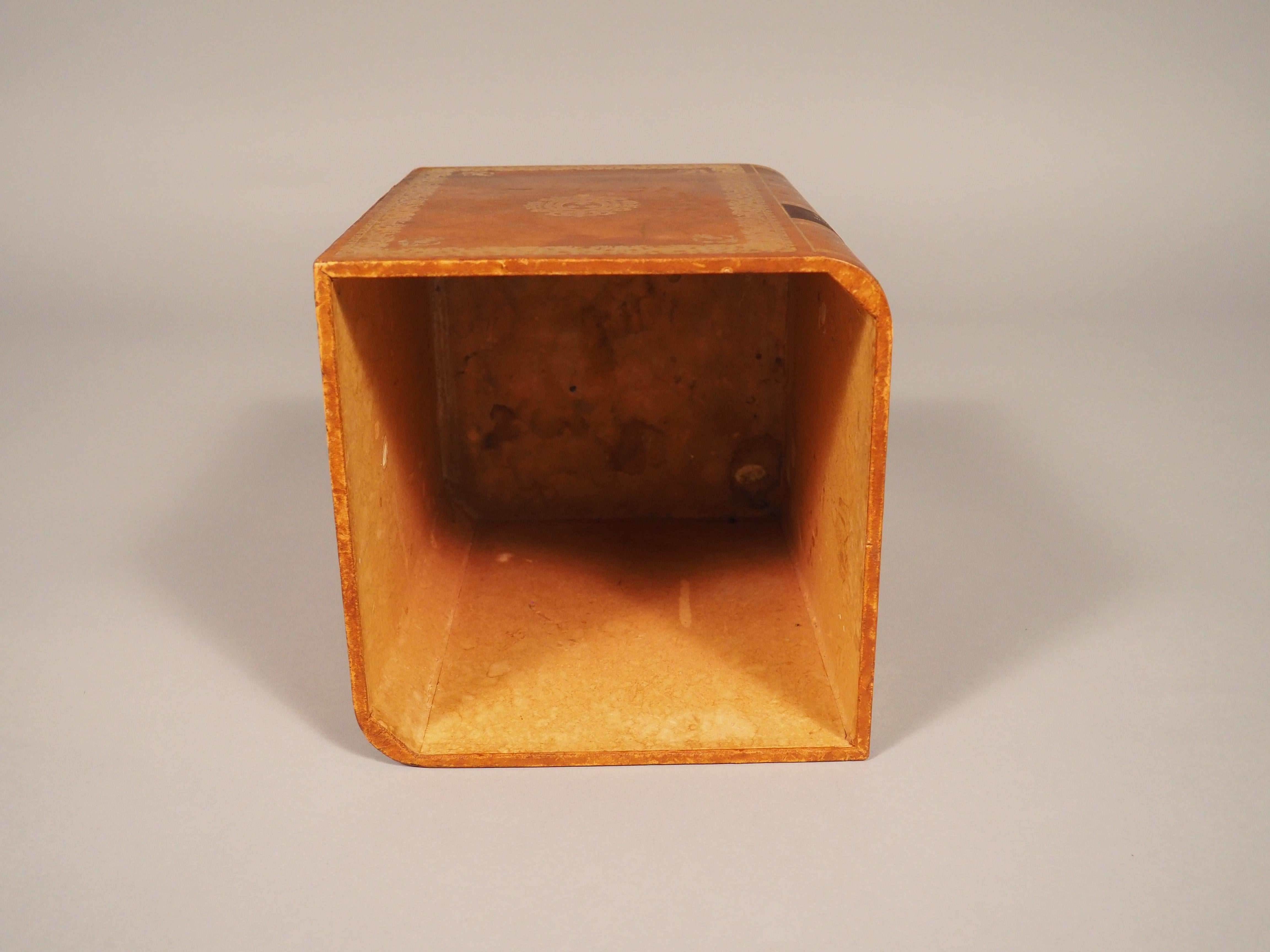 'Oeuvres Choisies di Lamartine', cestino per la carta straccia rilegato in pelle, 1900 in vendita 5