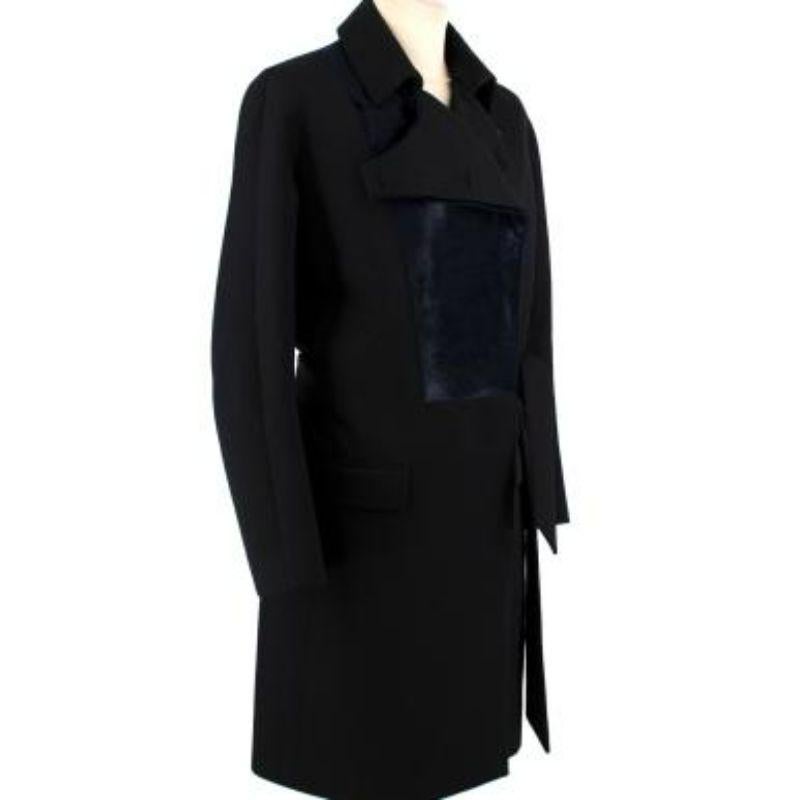 Lamb Fur Trim Black Wool Trench Coat In Good Condition For Sale In London, GB