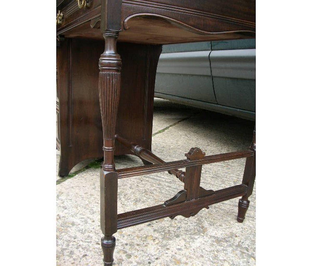 Lamb of Manchester, An Aesthetic Movement Walnut Writing Desk. For Sale 2