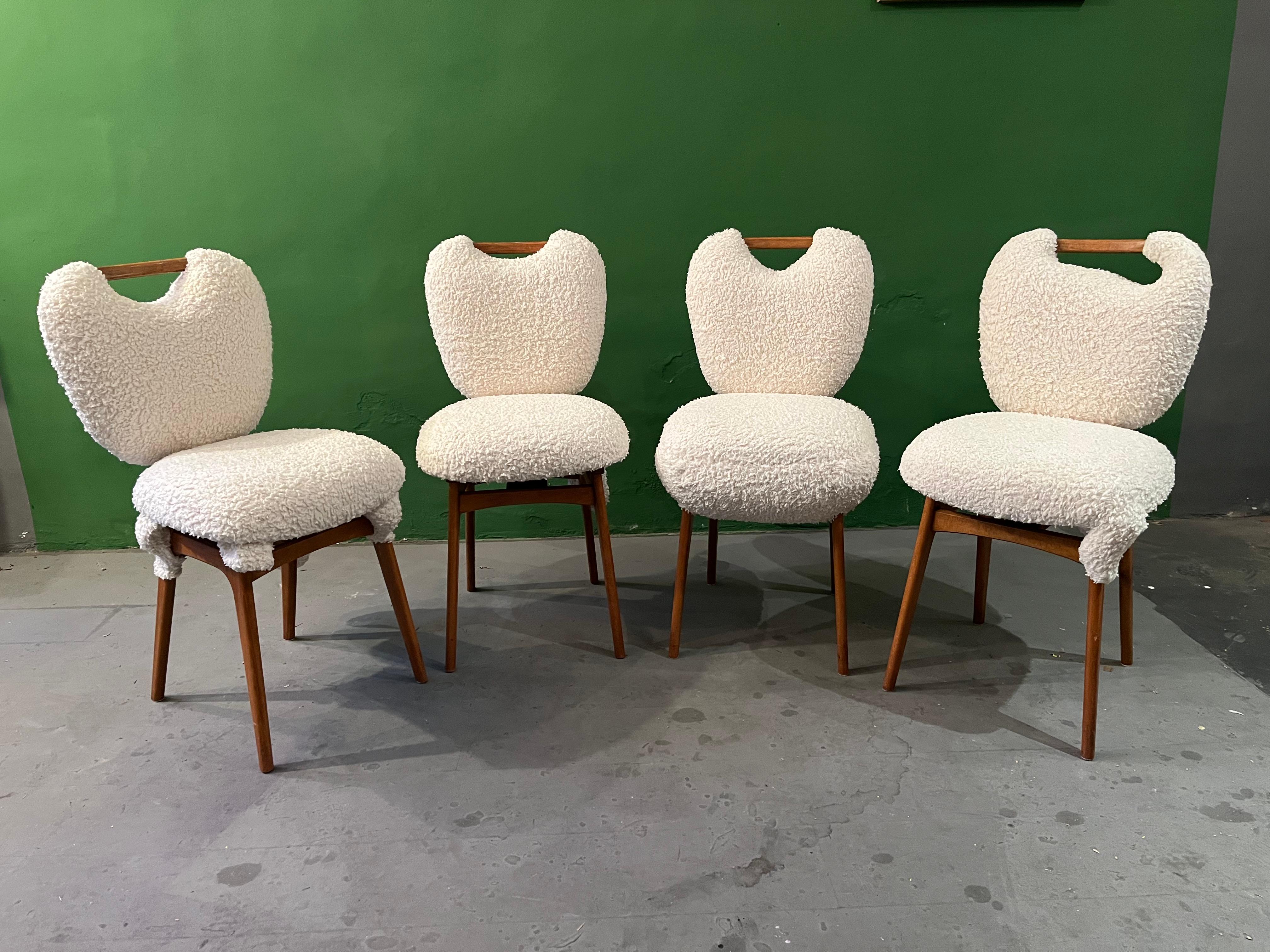 Teddy-Stühle aus Lammfell von Markus Friedrich Staab (Appliqué) im Angebot