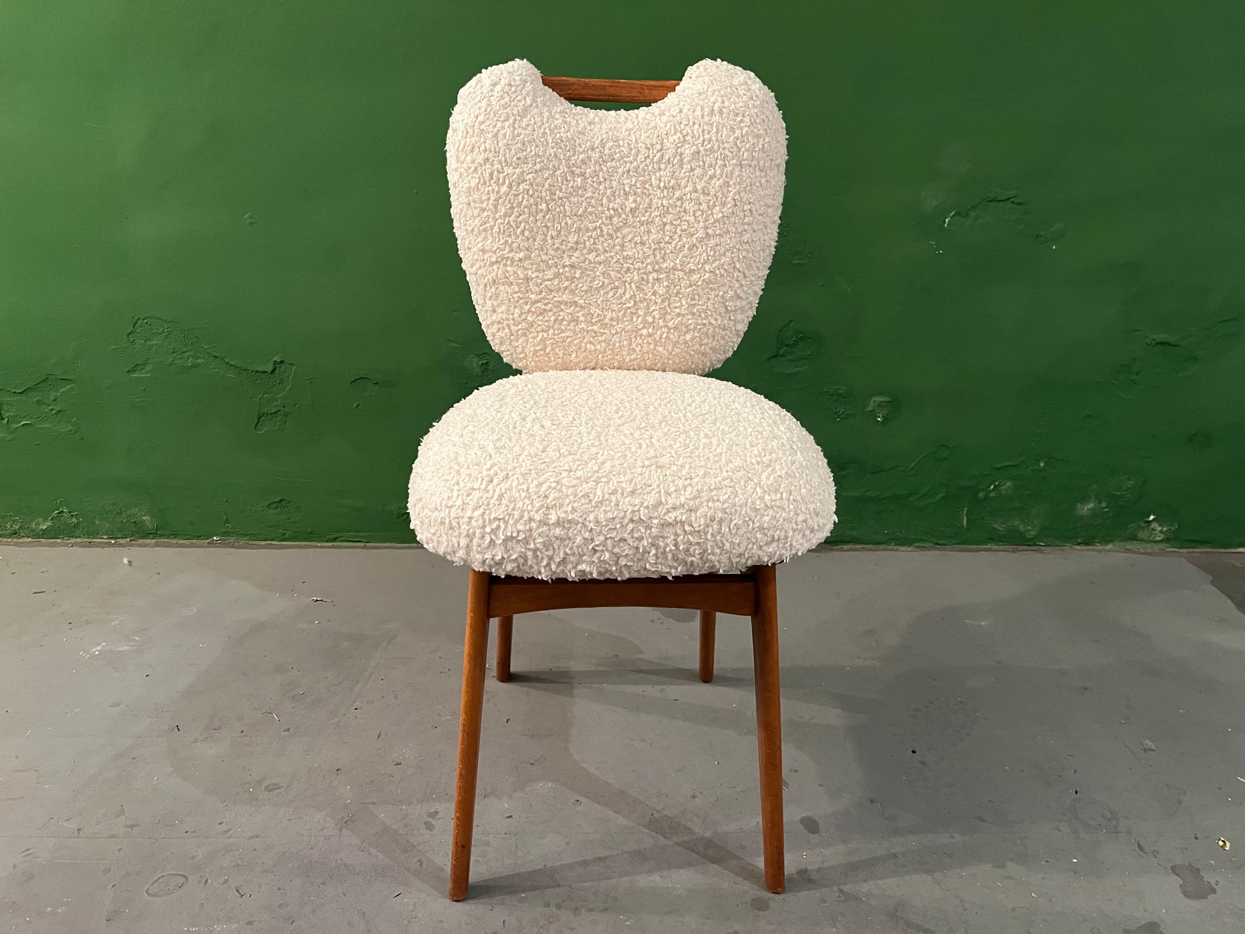 Teddy-Stühle aus Lammfell von Markus Friedrich Staab (Stoff) im Angebot