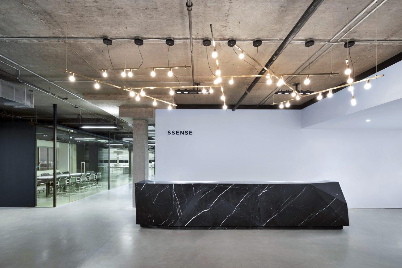 Modern Lambert & Fils Dot Line Suspension For Sale