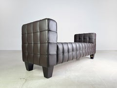 Lambert Pullman Recamiere Liege Sofa aus Leder im Lederdesign