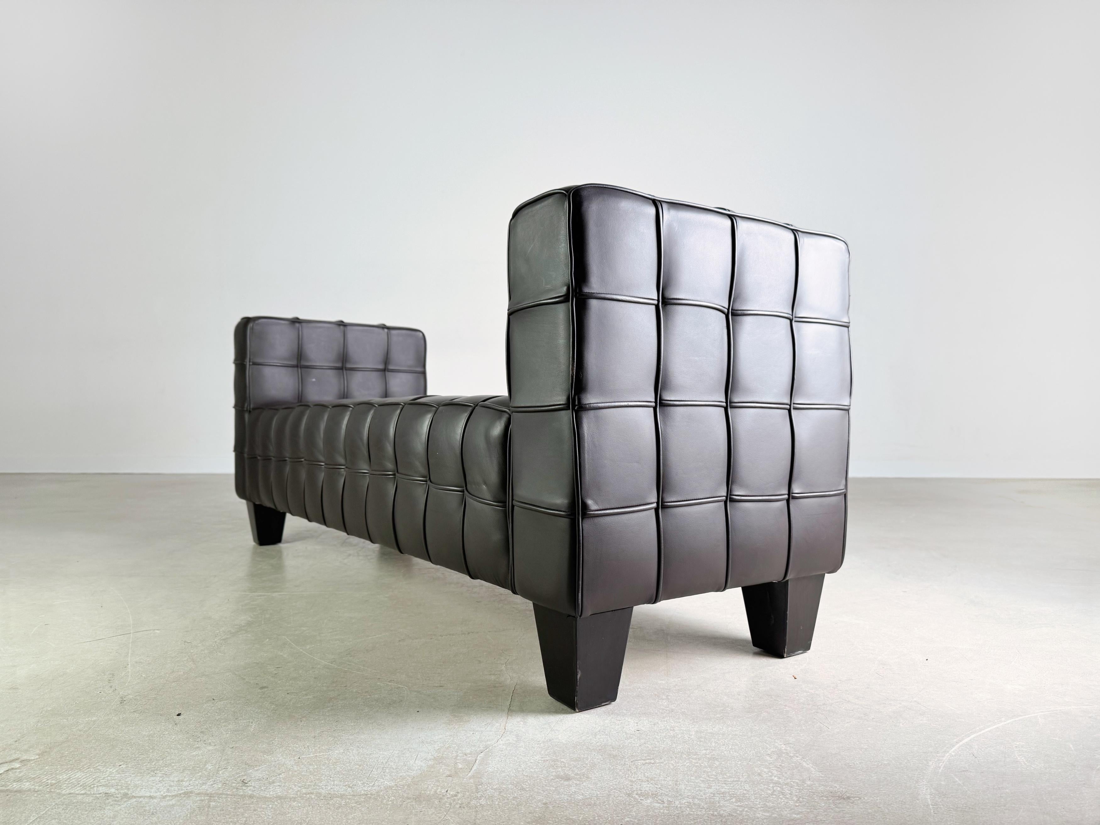 German Lambert Pullman Recamiere Liege Leder Design Sofa For Sale