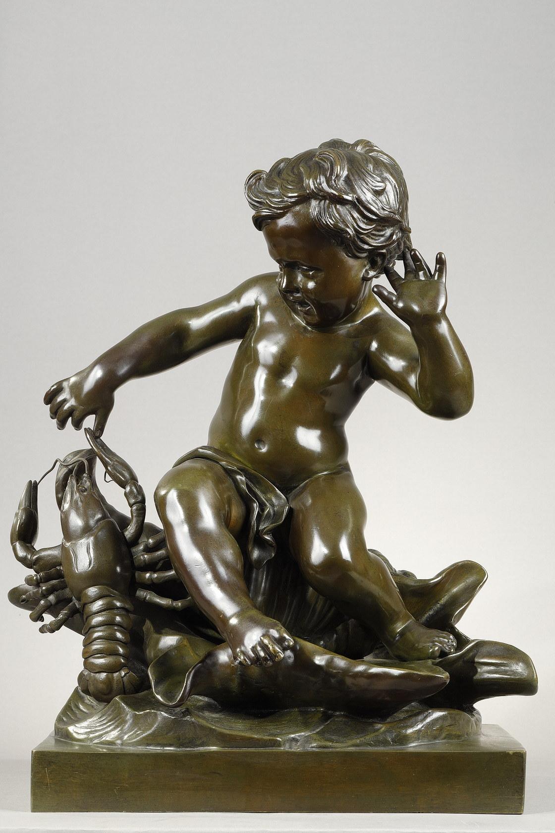 Lambert-Sigisbert Adam Figurative Sculpture – Kinder mit einemrayfisch