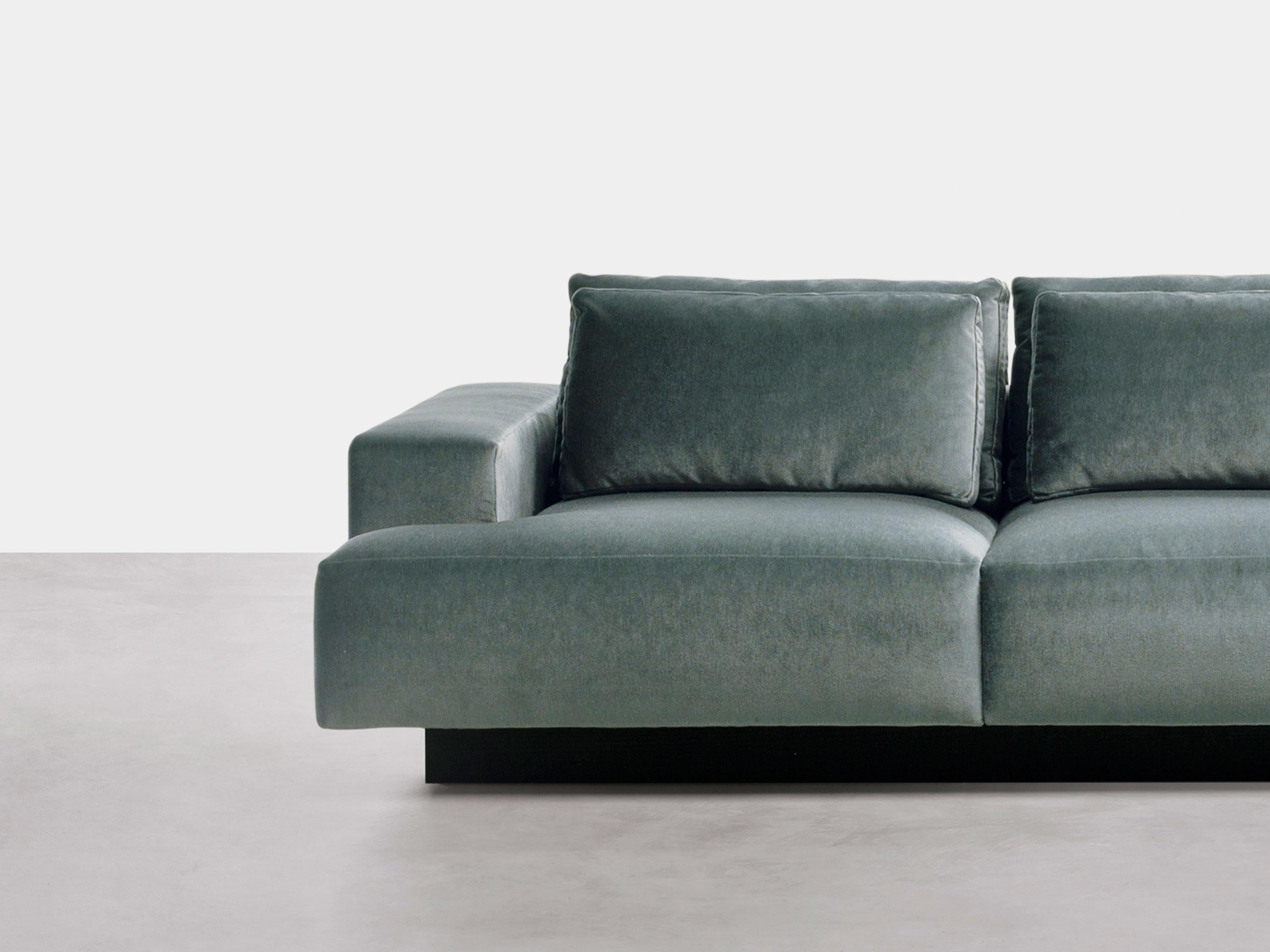 Modern Lambert, square soft sofa in fabric, Dainelli Studio for Somaschini, Italy For Sale