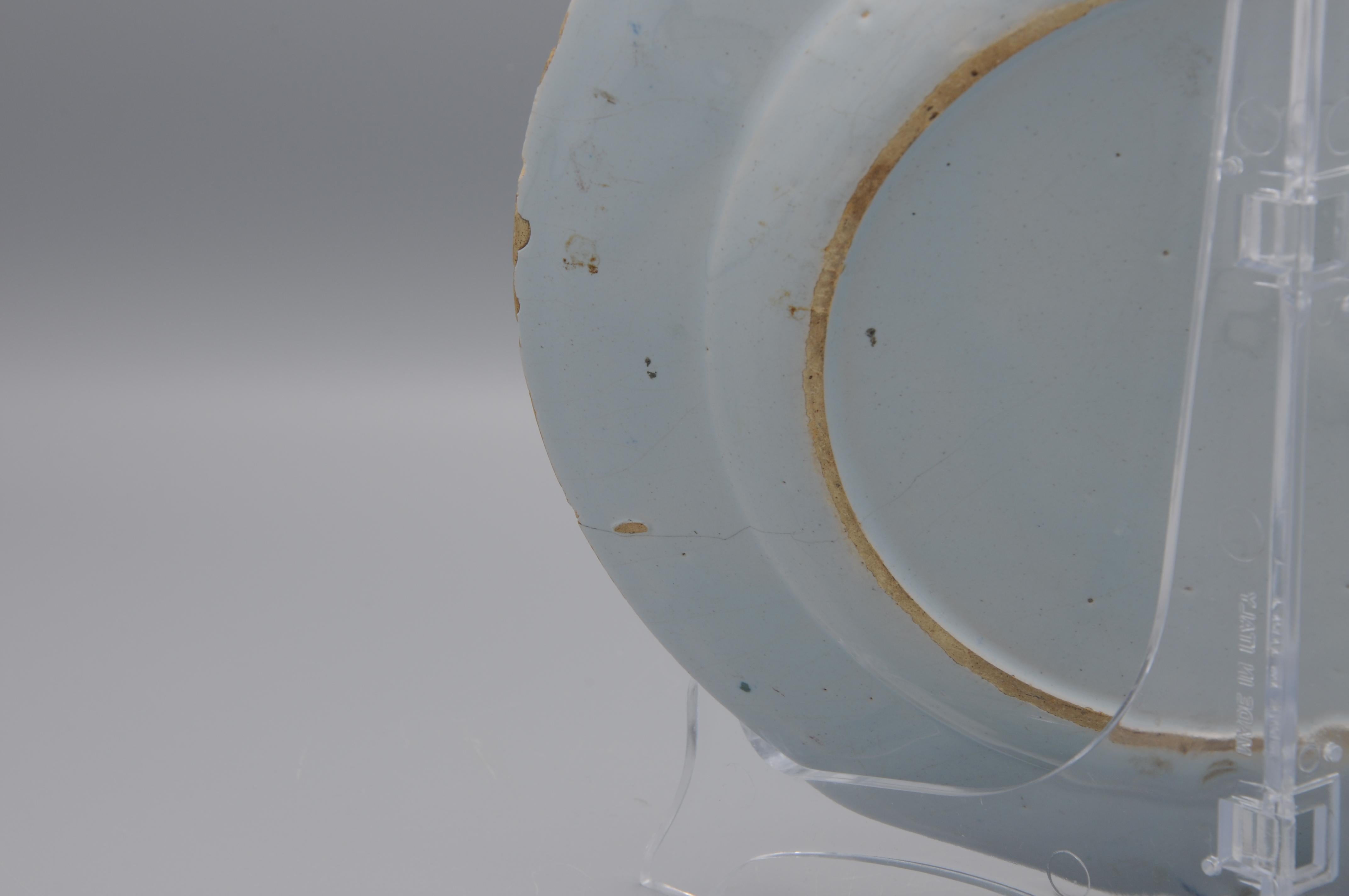 Lambeth London - Assiette chinoise en Delftware anglais, milieu du 18e siècle en vente 7