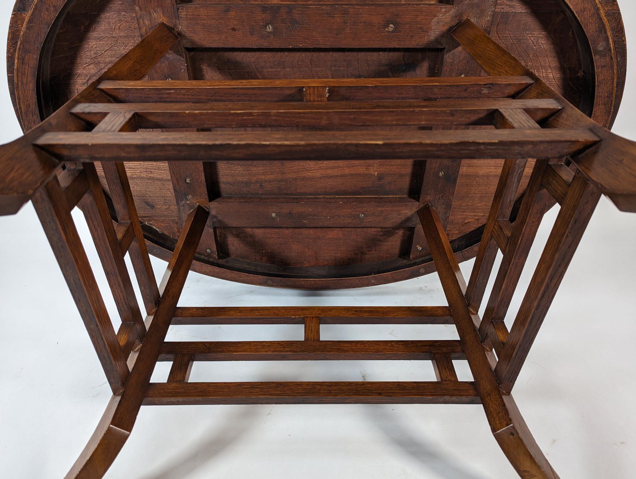 Lambs of Manchester, stamped Lambs. A rare Anglo-Japanese oak oval centre table For Sale 8