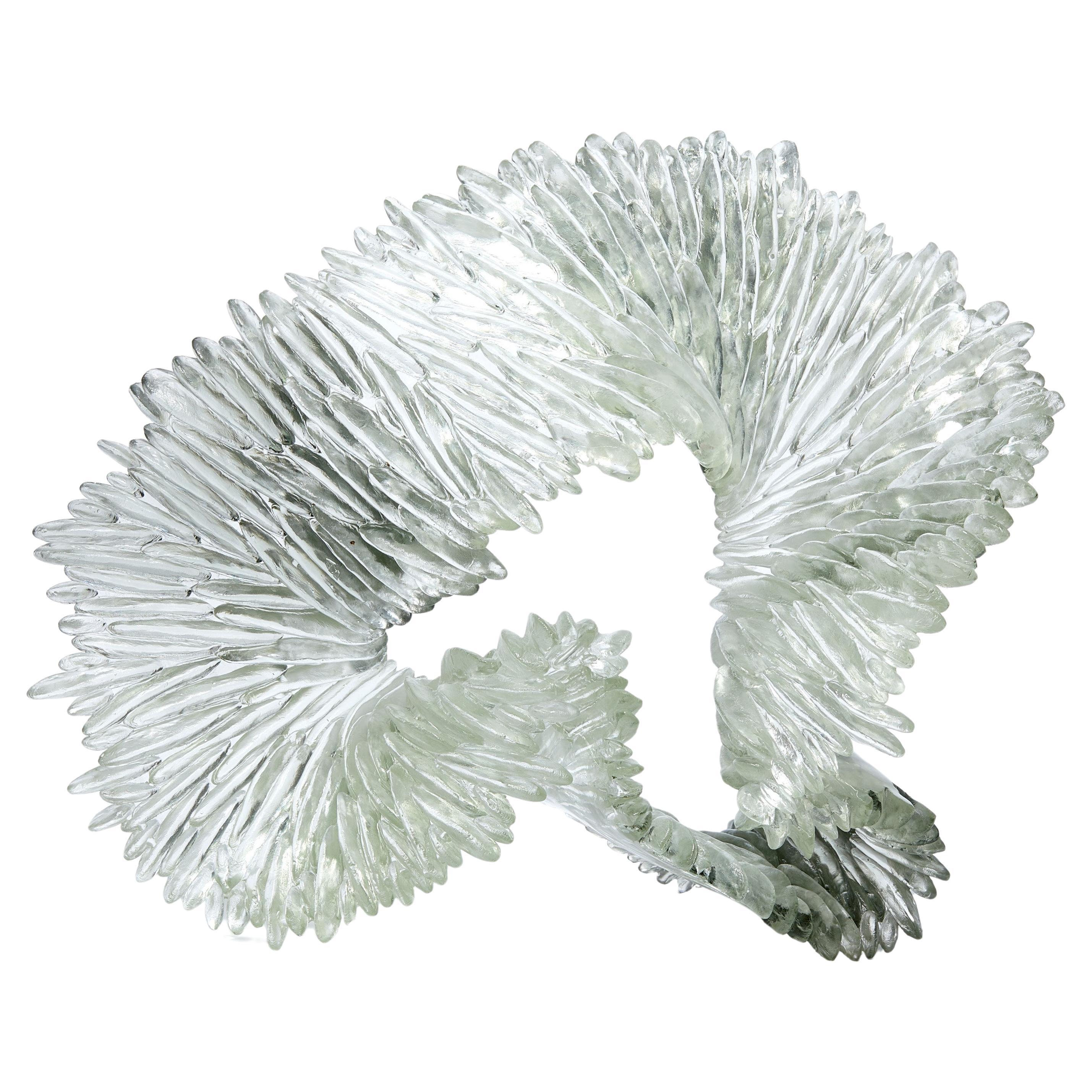 Sculpture Lamellae II, en verre texturé gris, gris et jade de Nina Casson McGarva