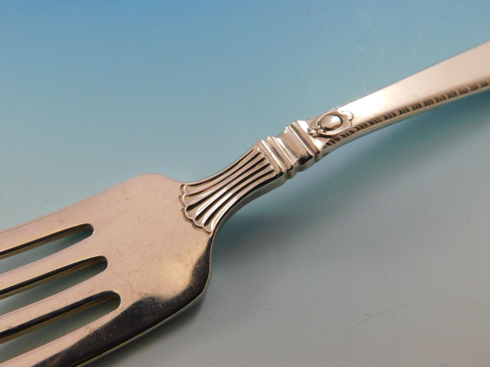 Lamerie by Tuttle Sterling Silver Flatware Service for Eight Set 48 Pieces 1