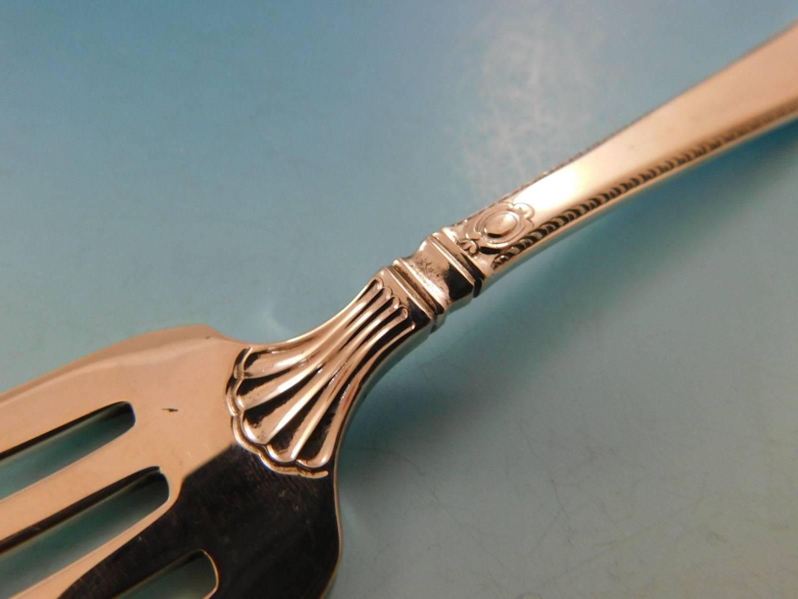 Argent sterling Service de couverts en argent sterling 66 pièces Lamerie par Tuttle, Taille dîner en vente