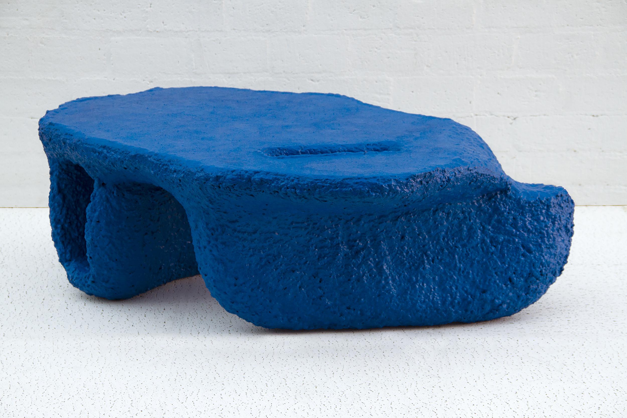 LaMesa, Couchtisch, Zeitgenössisches Design, Blau, Tisch, Limitierte Auflage im Zustand „Neu“ im Angebot in Eindhoven, NL