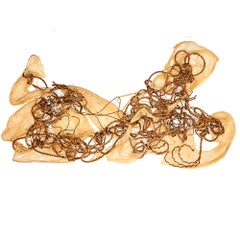 Laminato astratto contemporaneo realizzato con media misti Scultura di Kim Mesches