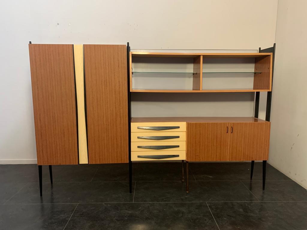 Regal aus Laminat und lackiertem Holz, 1960er-Jahre (Moderne der Mitte des Jahrhunderts) im Angebot