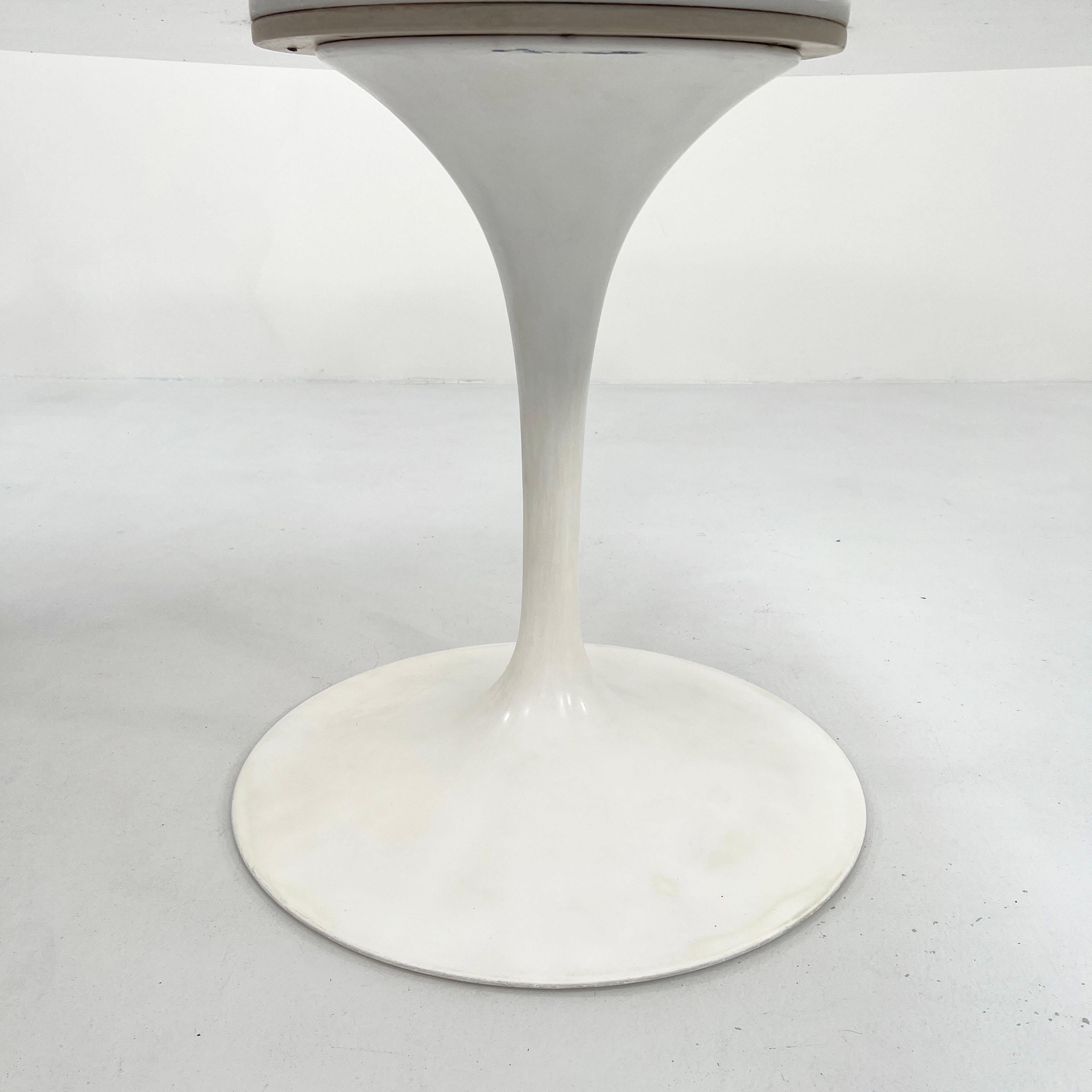 Laminate Tulip Dining Table by Eero Saarinen for Knoll, 1970s 3