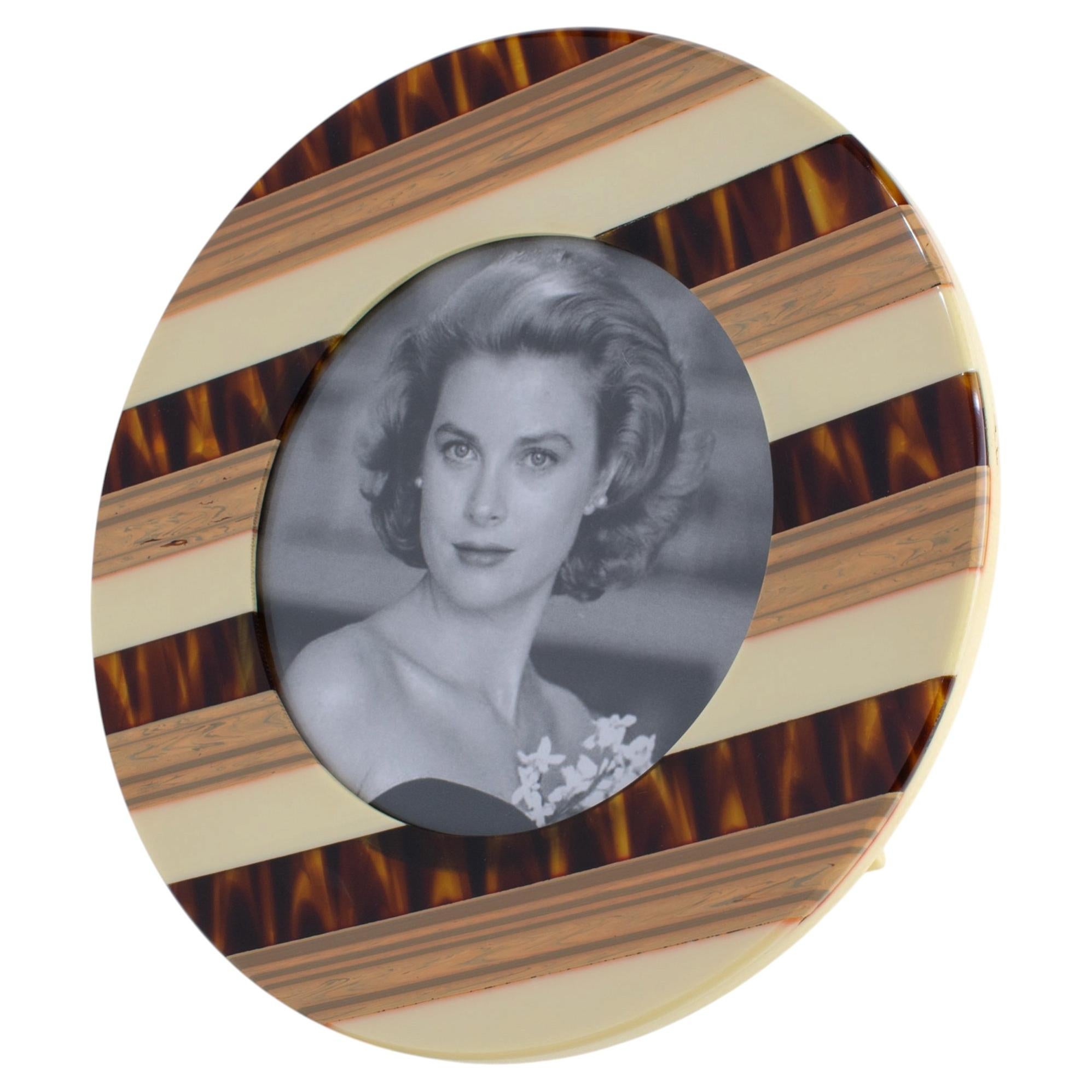 Laminated Multi-Layers Lucite Picture Frame, circa 1970 For Sale