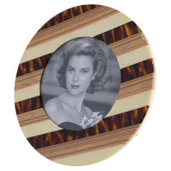 Cadre en Lucite multicouches laminé, circa 1970