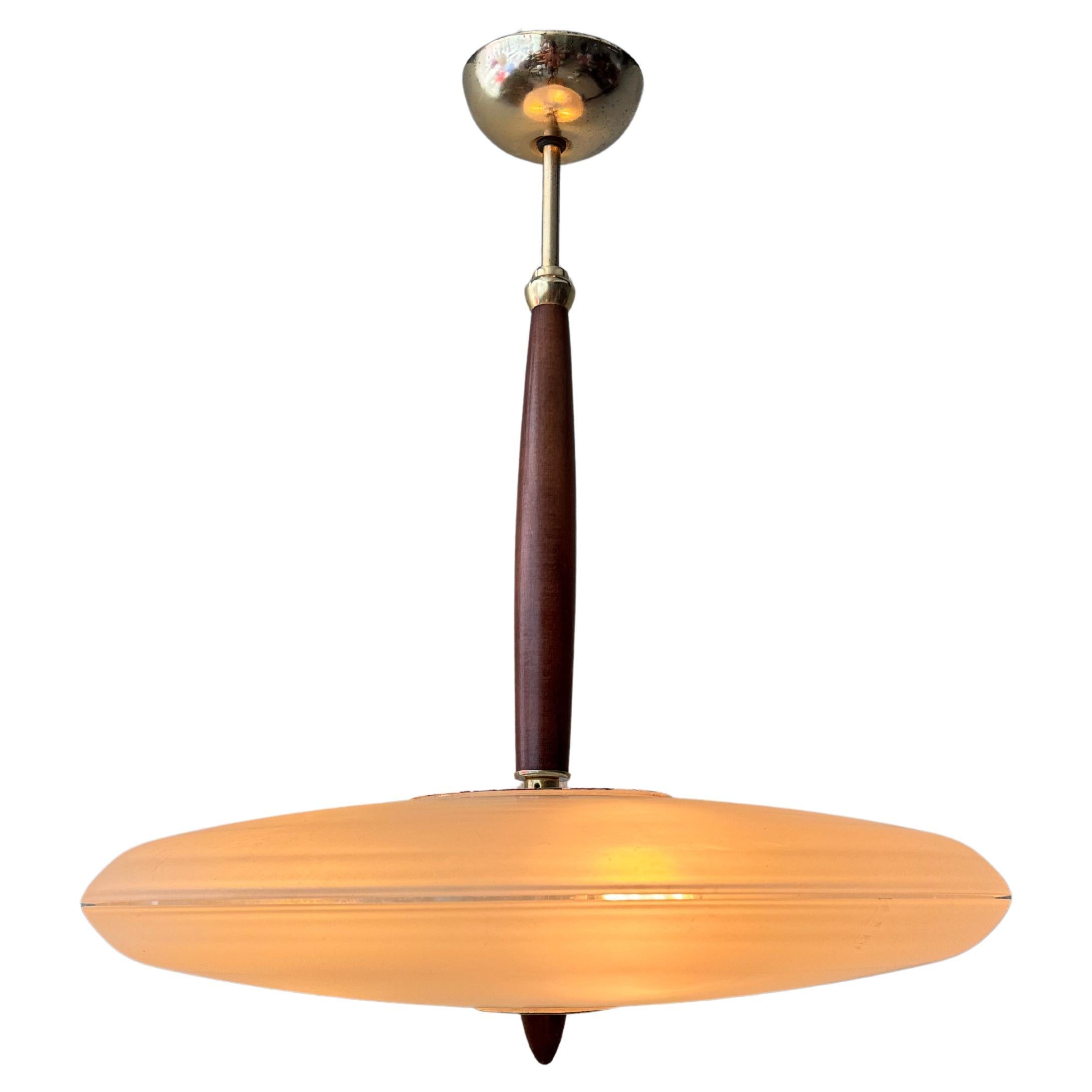 Lamiprogetti BAJA Lampada a sospensione in ottone e teak con vetro satinato Italia anni 
80 in vendita