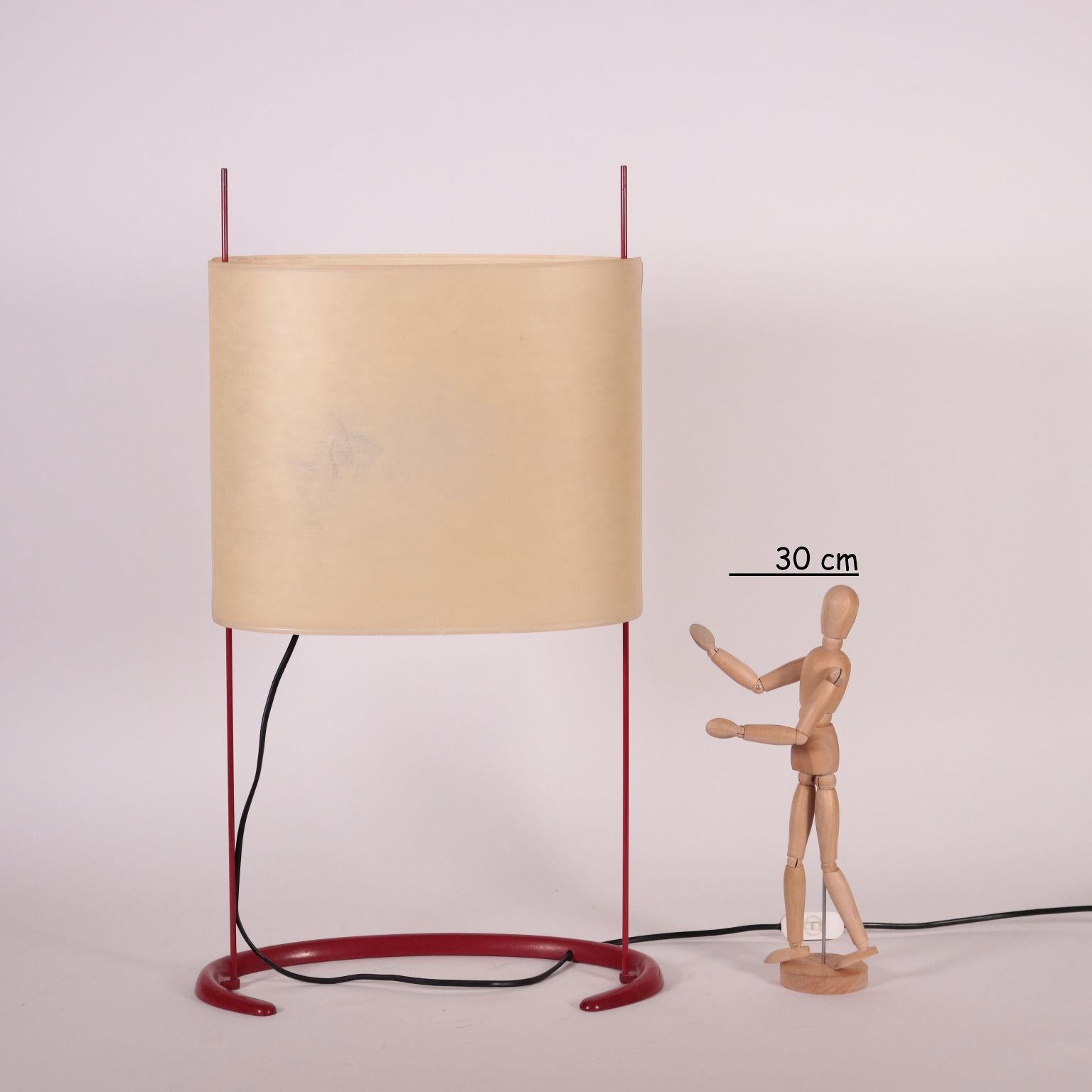 Table lamp, enamelled metal, synthetic fibre lampshade.
