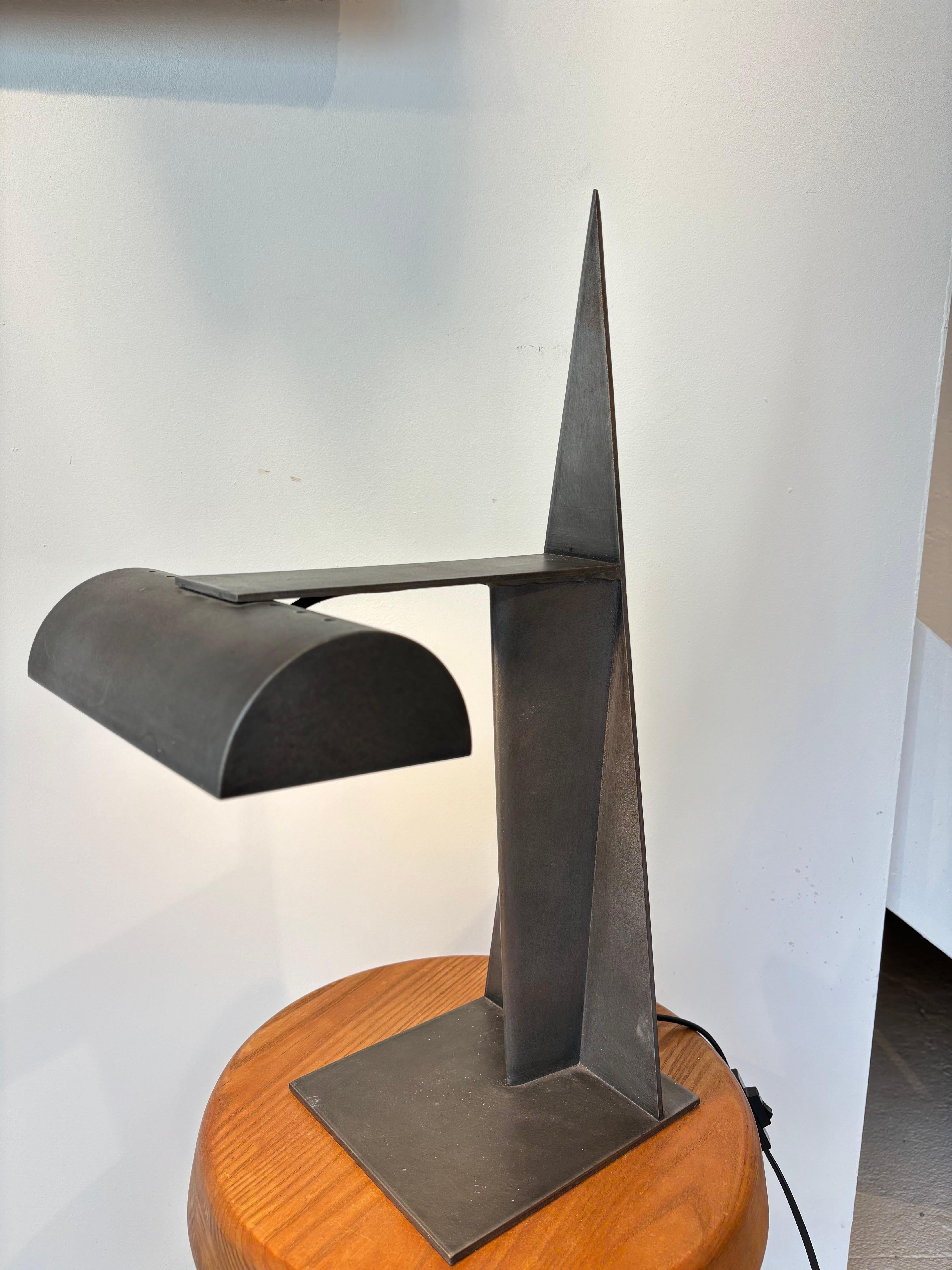 Lamoe par Alexander Rodchenko, édité tardivement d’après un dessins de 1917 