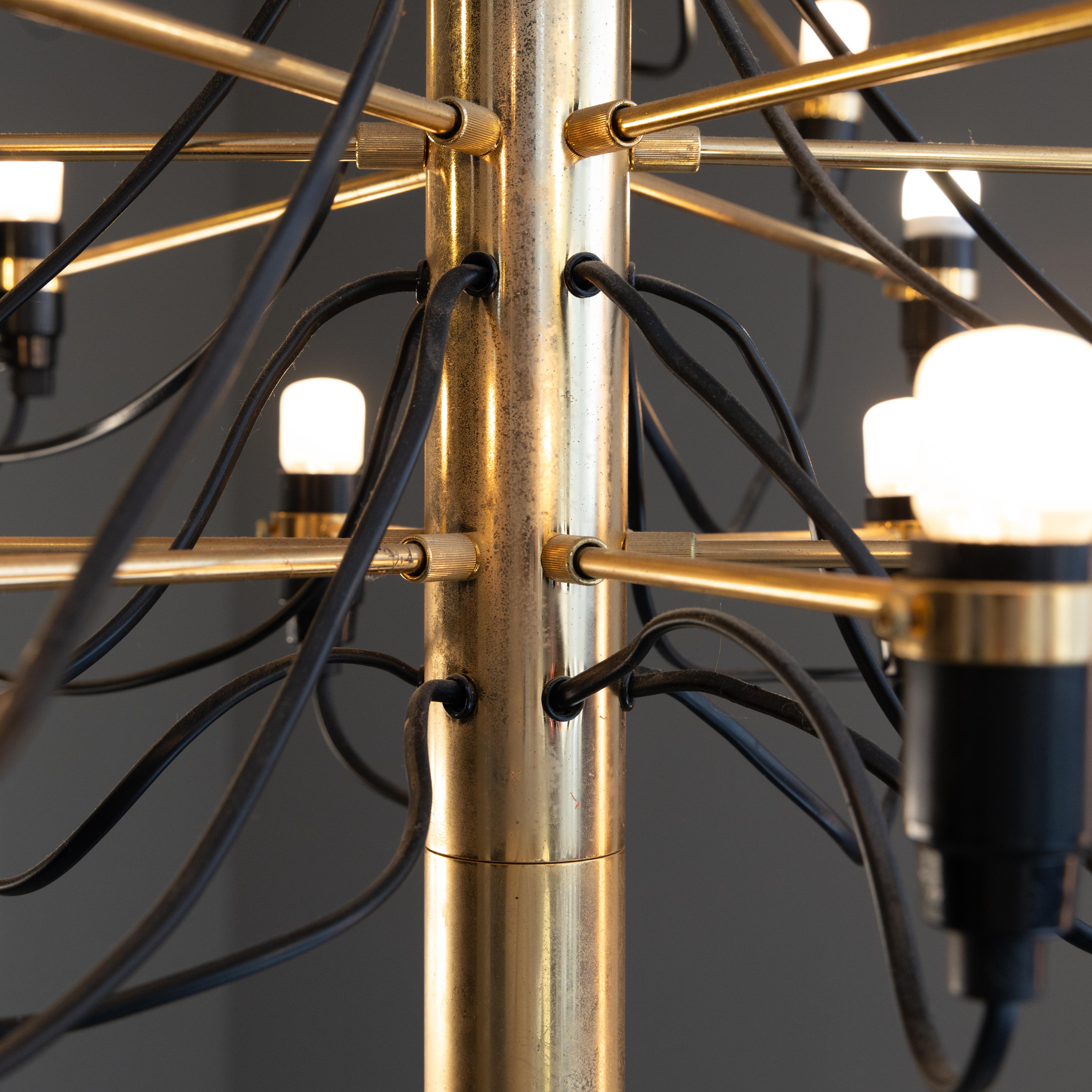 Lamp by Gino Sarfatti, mod. 2097 Flos in vendita 3