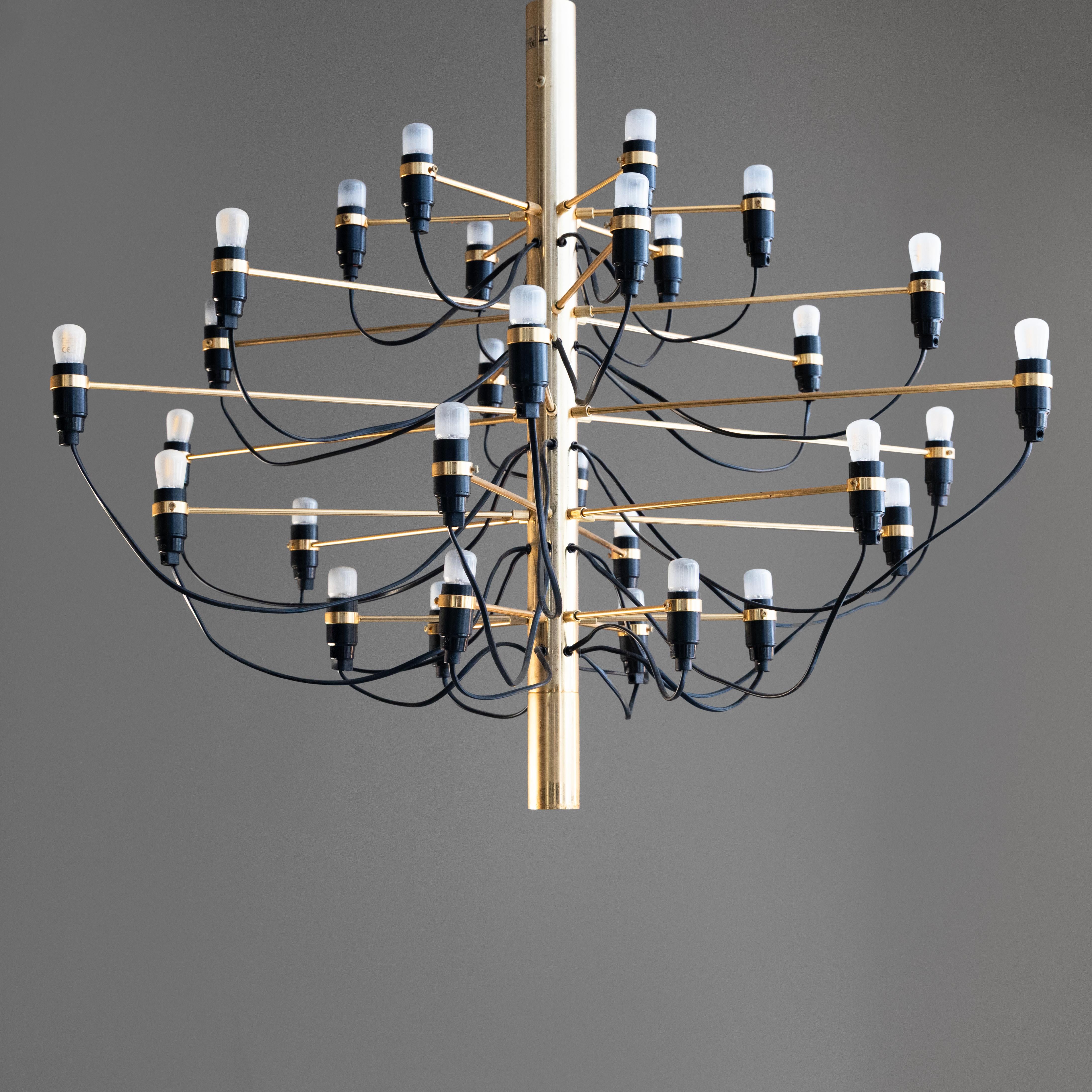 Moderno Lamp by Gino Sarfatti, mod. 2097 Flos in vendita