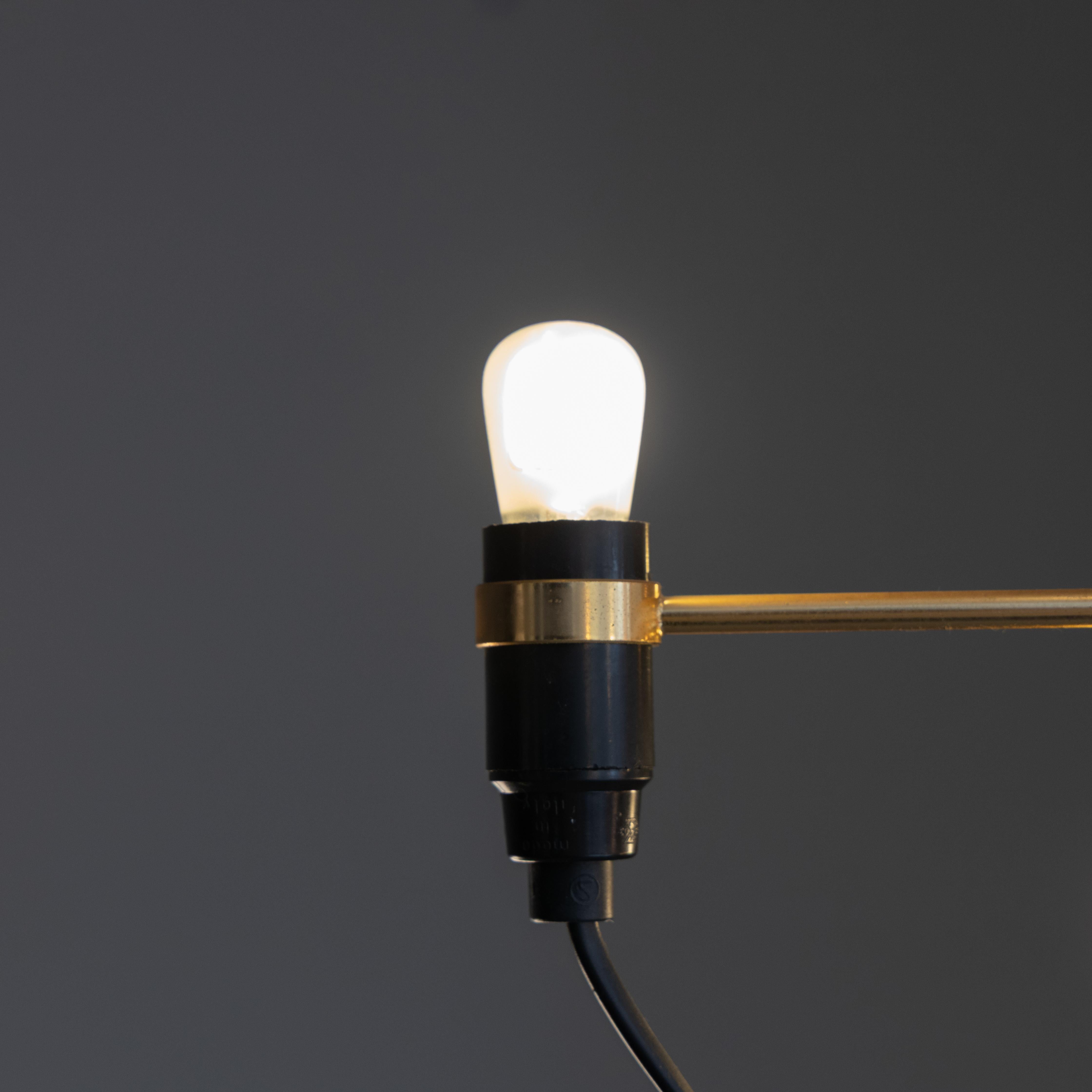 Metà XX secolo Lamp by Gino Sarfatti, mod. 2097 Flos in vendita