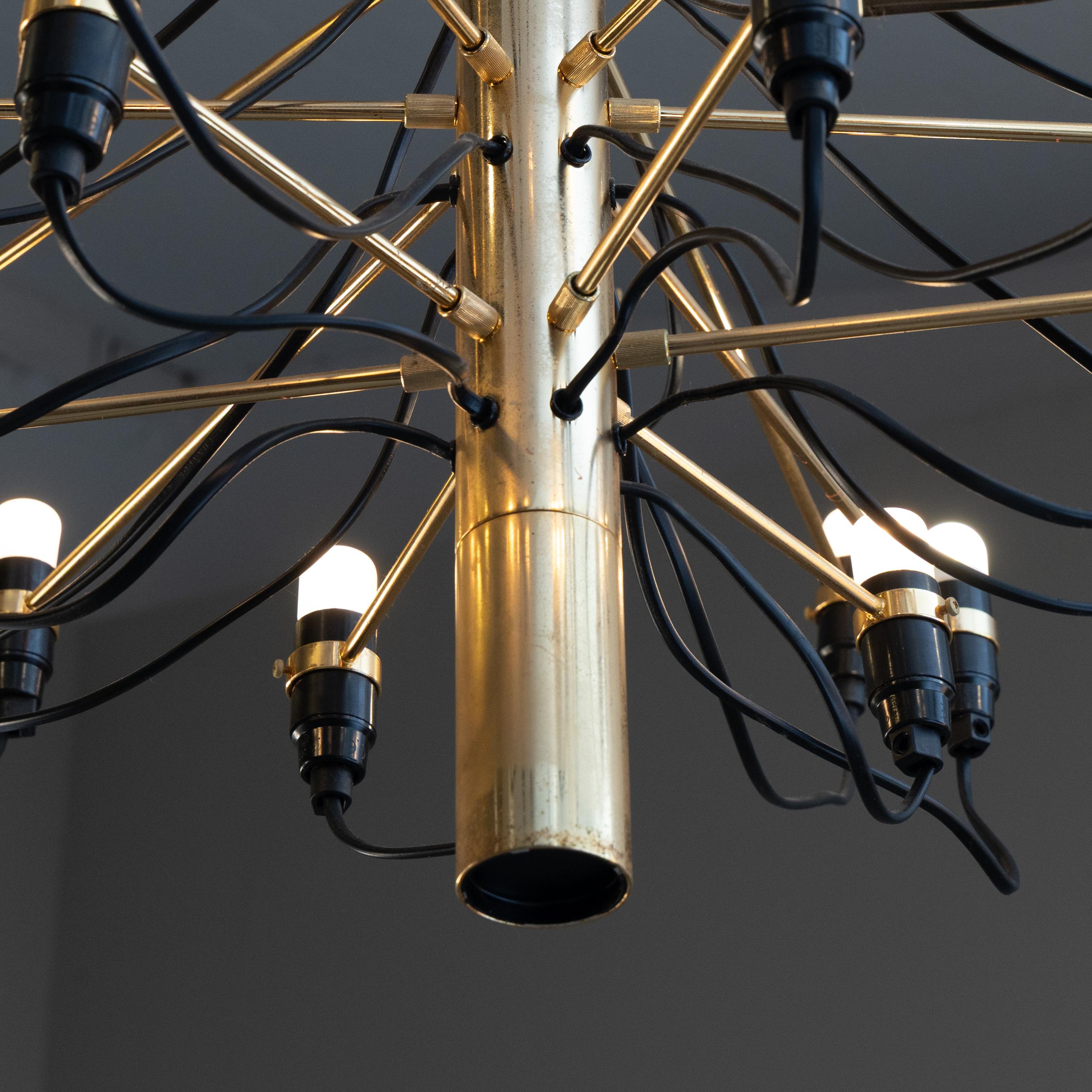 Lamp by Gino Sarfatti, mod. 2097 Flos in vendita 2