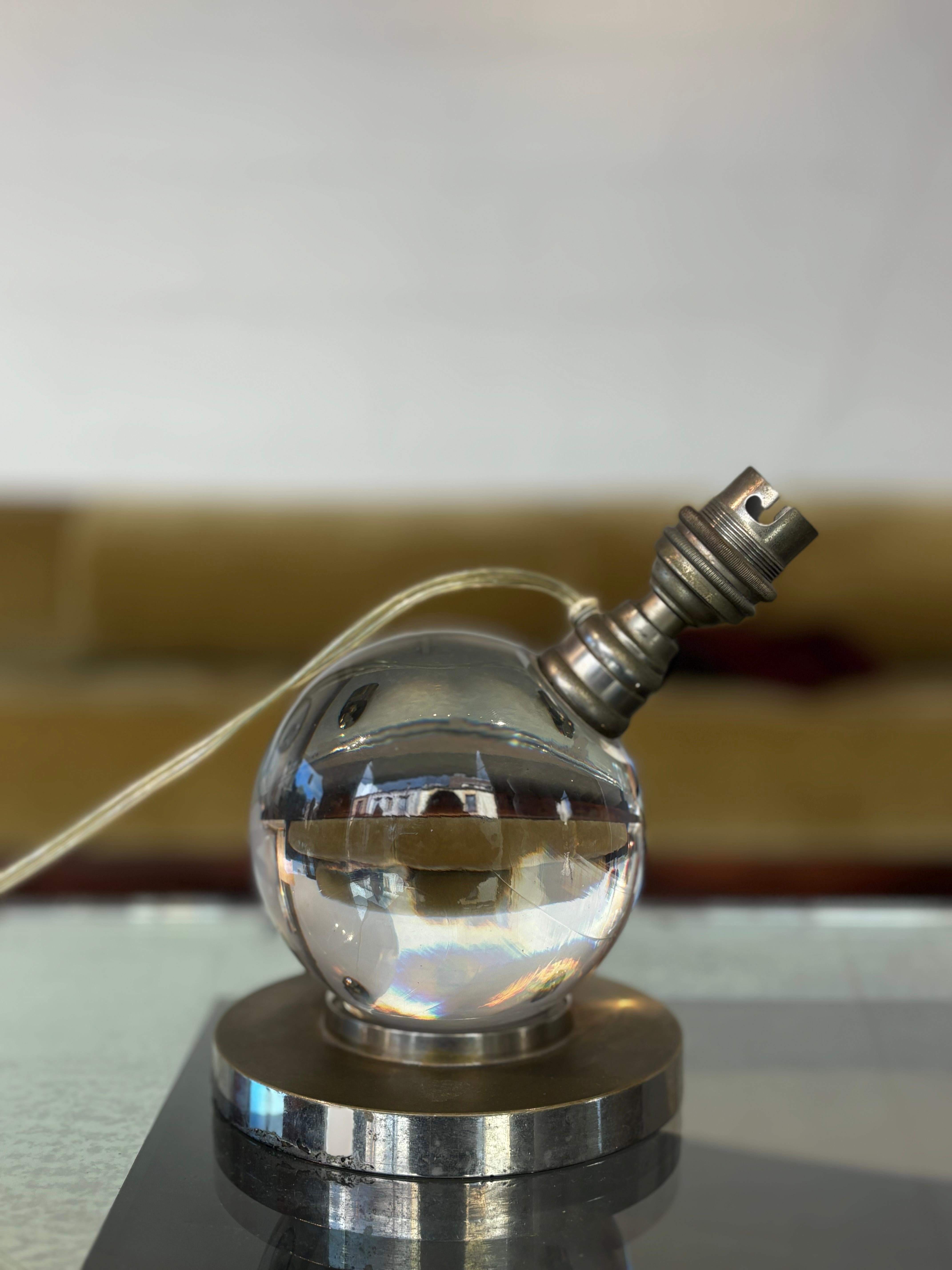 Lámpara rara y original de Jacques Adnet