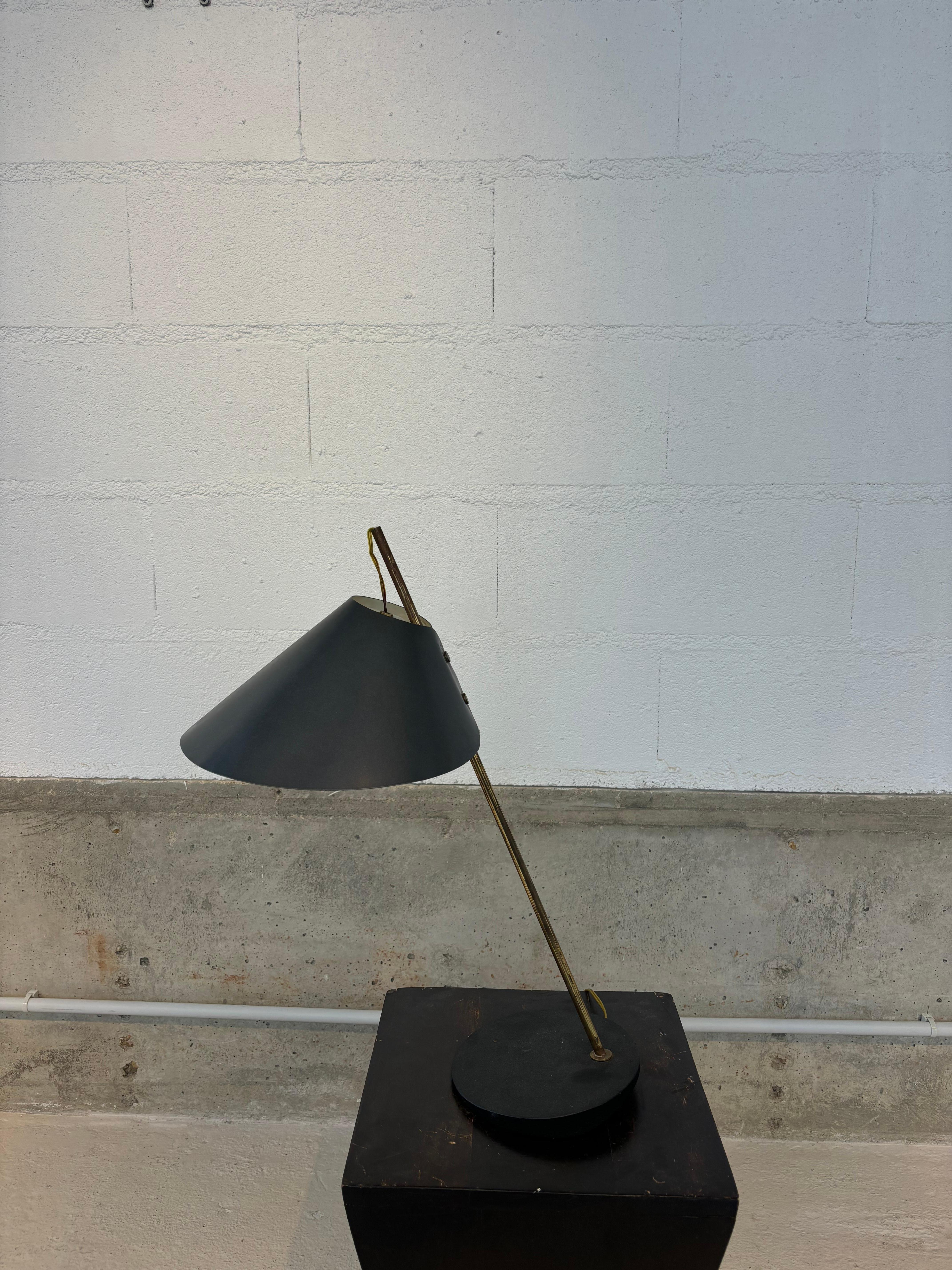 Mid-Century Modern Lamp by Luigi Caccia Dominioni for Azucena