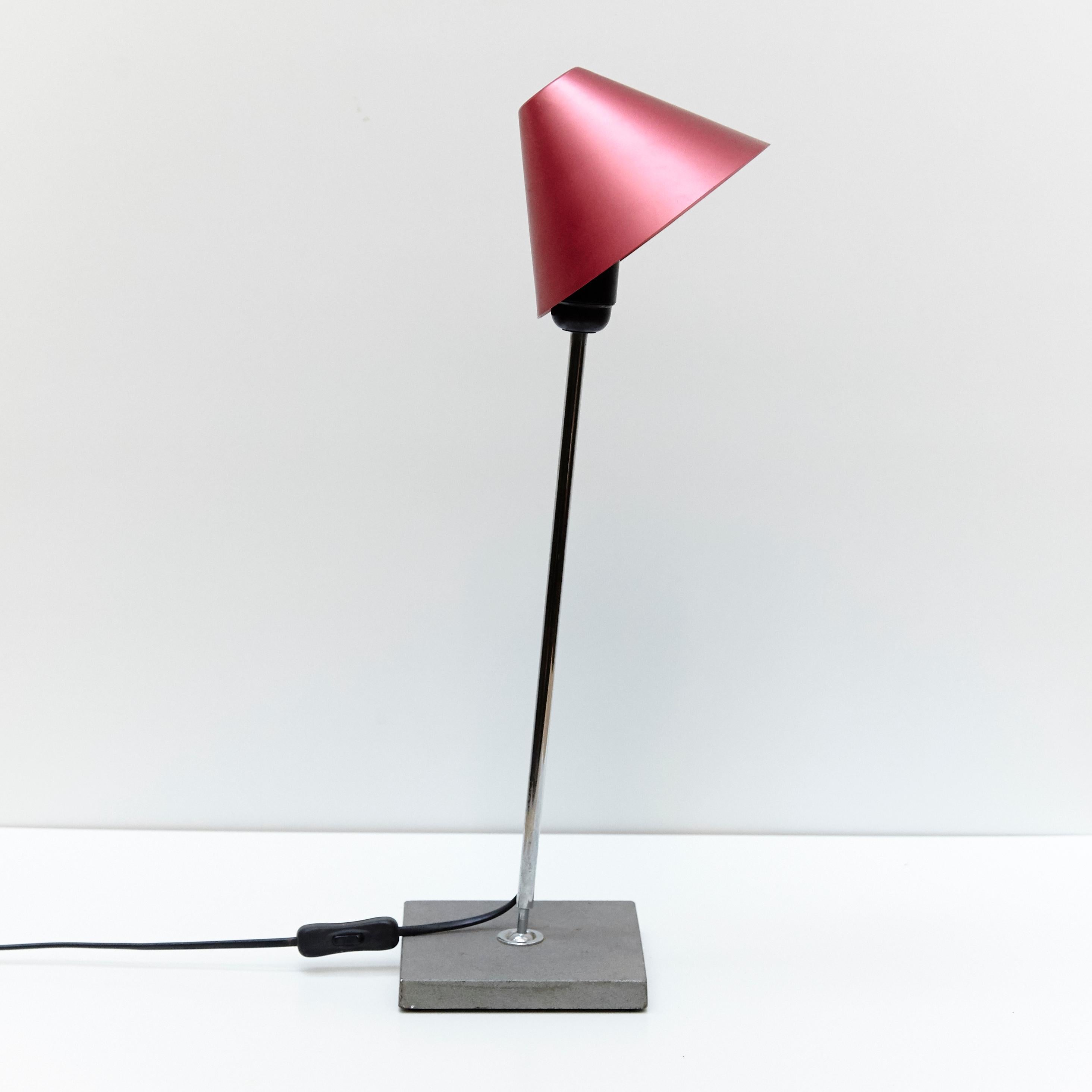 Lamp designed by Tremoleda & Ferrer for Mobles 114.
It adapts several positions.
Designed in 1978.

In original condition with minor wear consistent of age and use, preserving a beautiful patina.