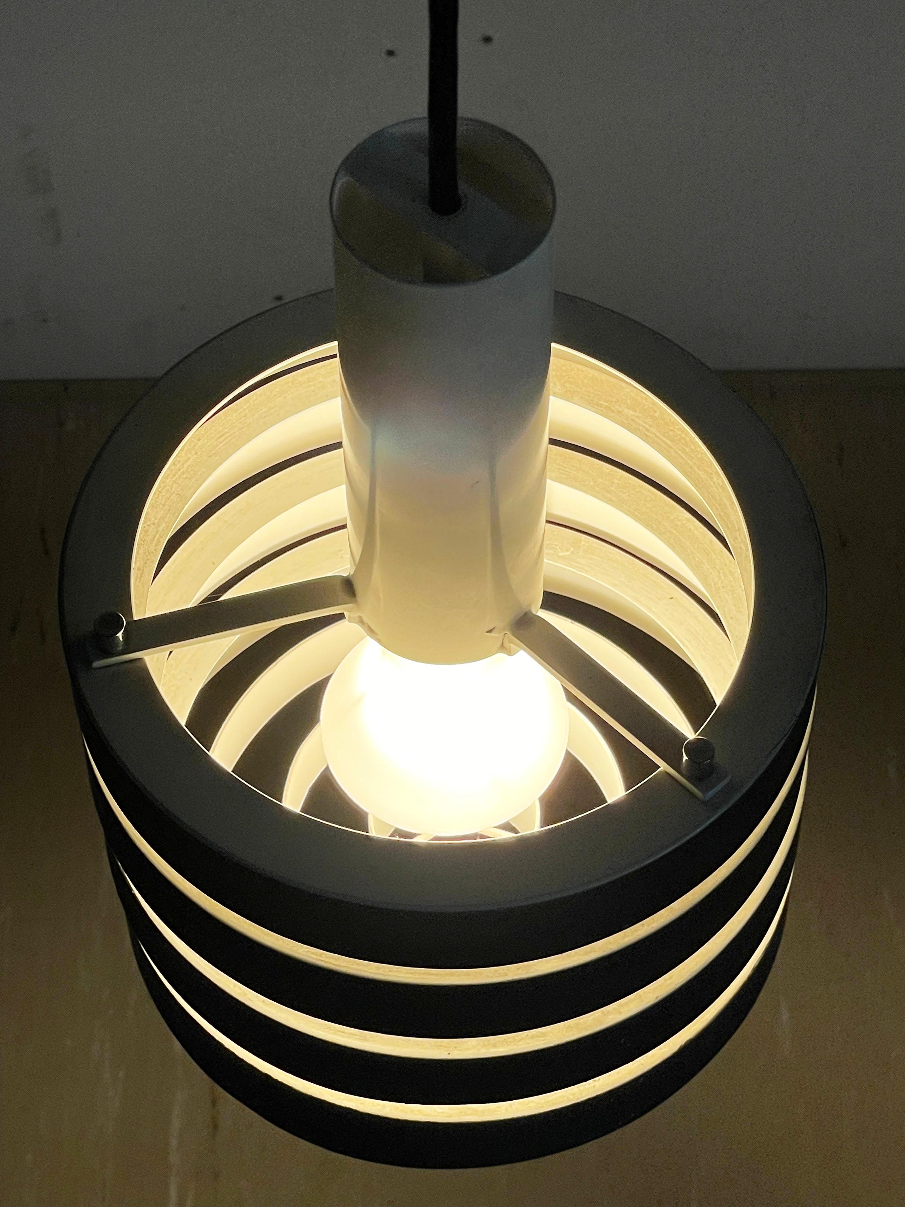 Vintage 1960’s Metal Pendant Lamp For Sale 4