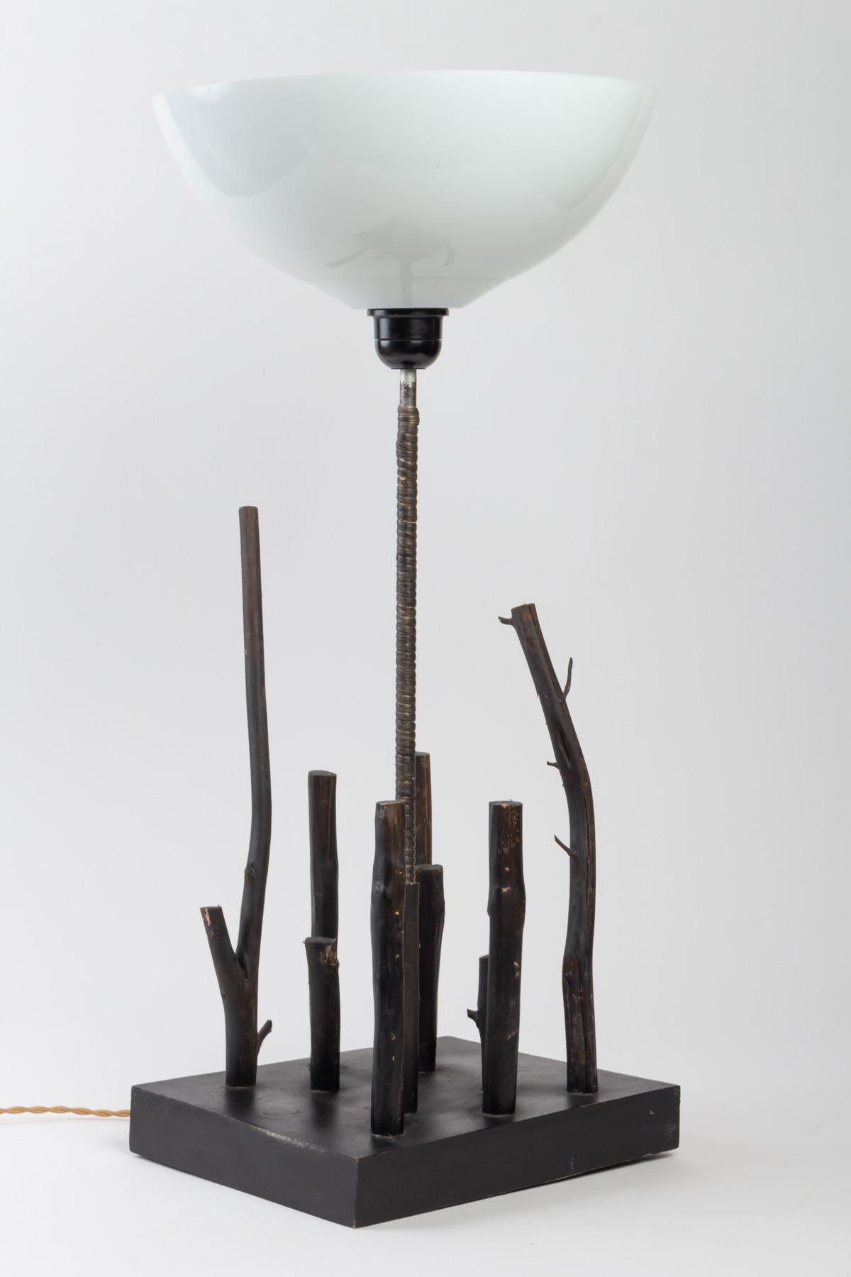 Lampe des années 1980 en bois et abat-jour en polypropylène Bon état - En vente à Saint-Ouen, FR