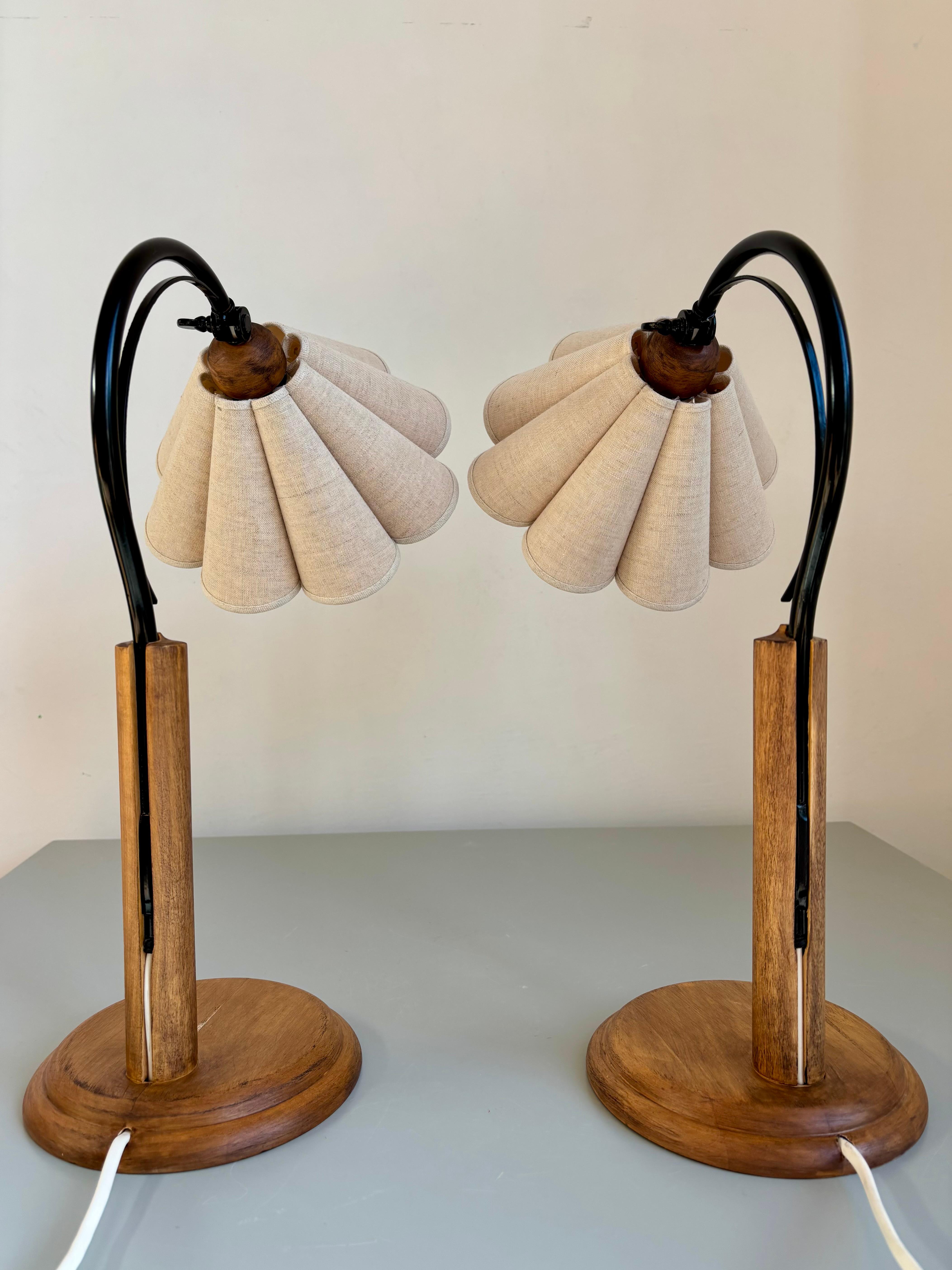 Lamp Gustaf Table Lamps, Pine, Fabric, Sweden In Good Condition In Copenhagen, DK