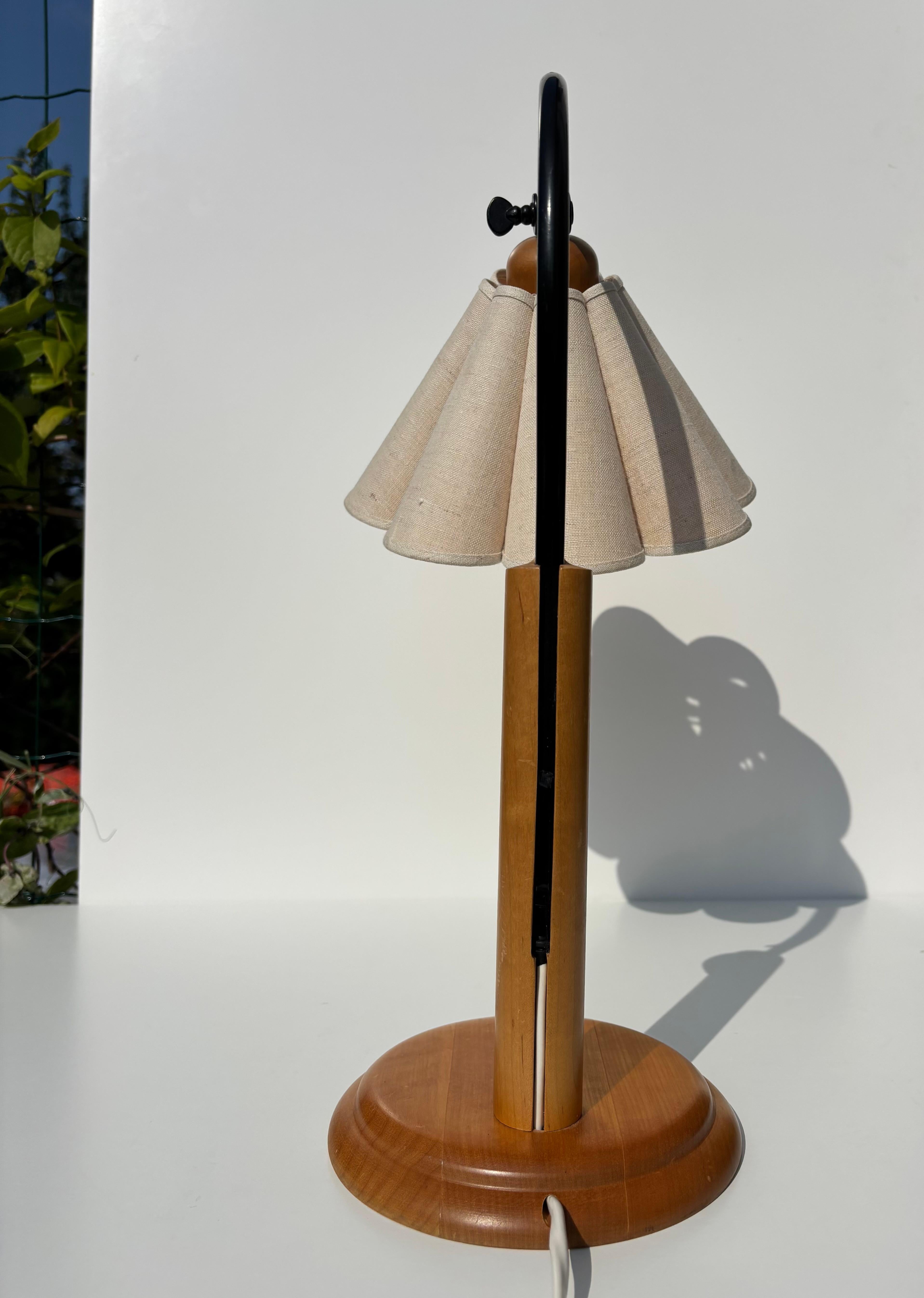 Lamp Gustaf Lampada da tavolo, Pino, Tessuto, Svezia In condizioni buone in vendita a Copenhagen, DK