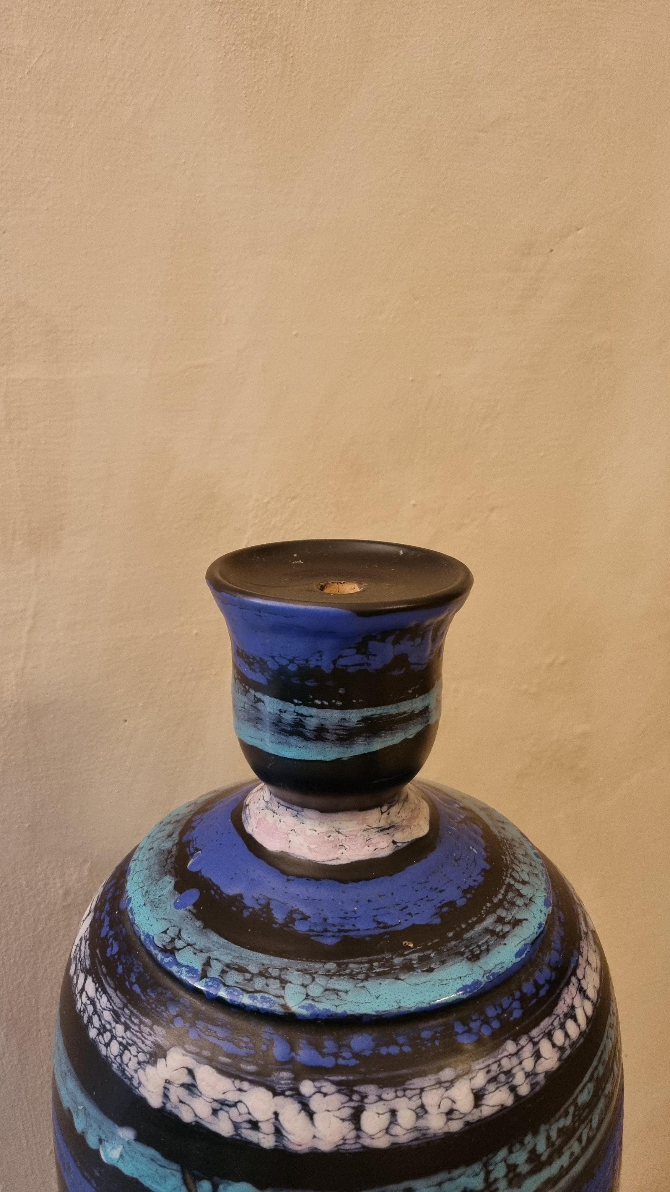 Mid-Century Modern Lamp holder vase by Aldo Londi for Ceramiche Bitossi, 1970 Signed. For Sale