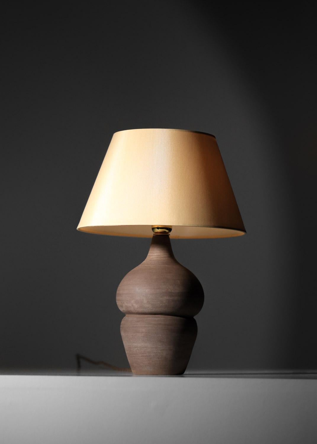 Hand-Crafted Lamp in ceramic and black chamotte stoneware by Katia Mihaylova For Sale