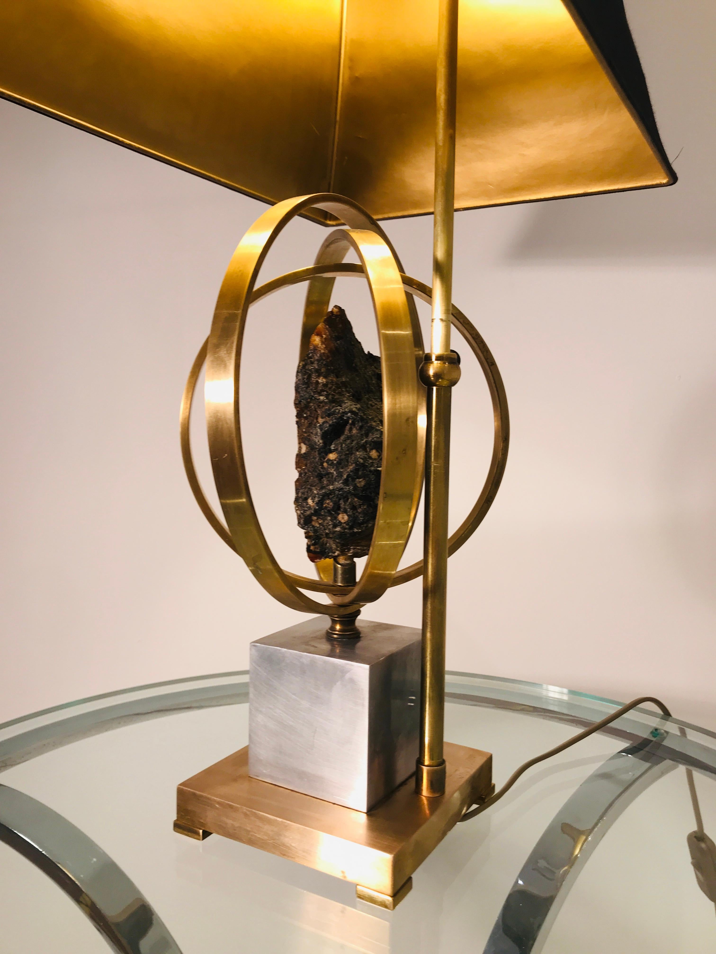 Mid-Century Modern Lampe cercle en laiton et agate de Willy Daro en vente