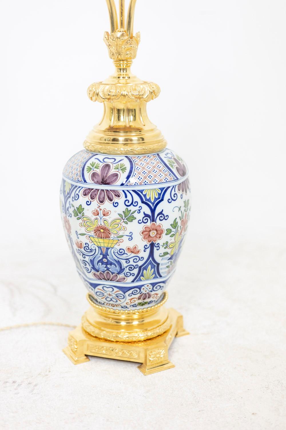 Lamp in earthenware of Delft, nineteenth century In Excellent Condition For Sale In Saint-Ouen, FR