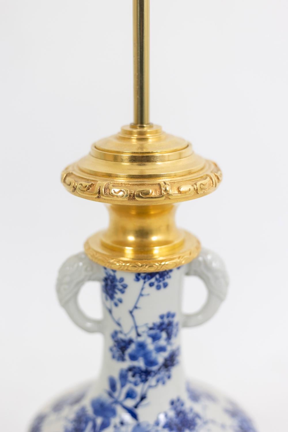 Lamp in Japanese Porcelain and Gilt Bronze, circa 1880 For Sale 2
