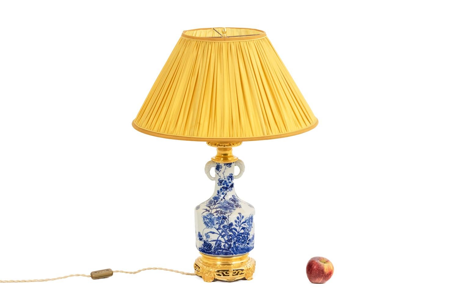 Lamp in Japanese Porcelain and Gilt Bronze, circa 1880 For Sale 5