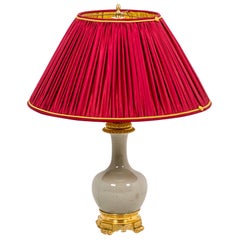 Lampada in porcellana Celadon incrinata e bronzo dorato, 1880 ca.