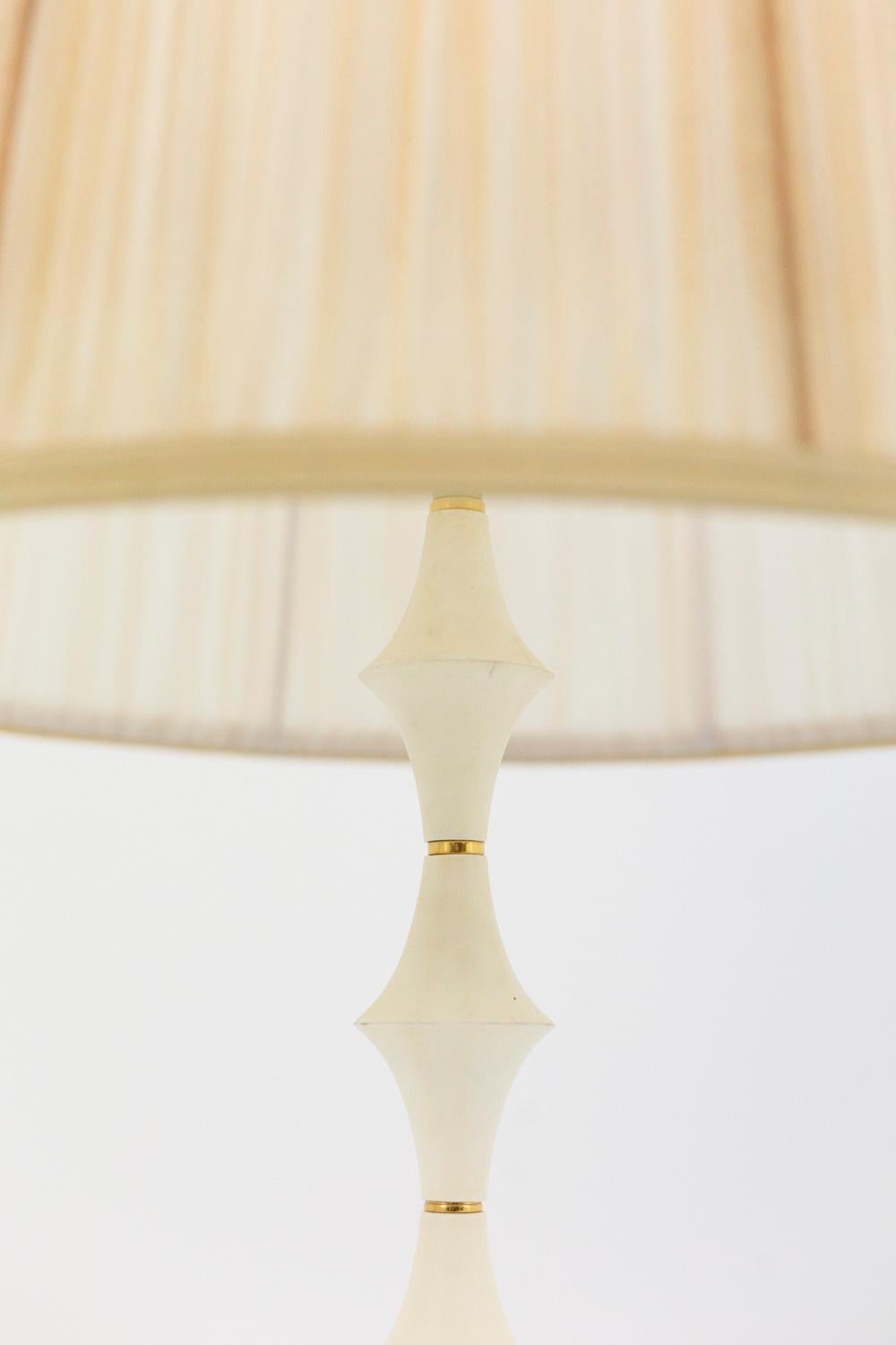 Modern Lamp in White Resin and Gilt Brass, 1970s For Sale