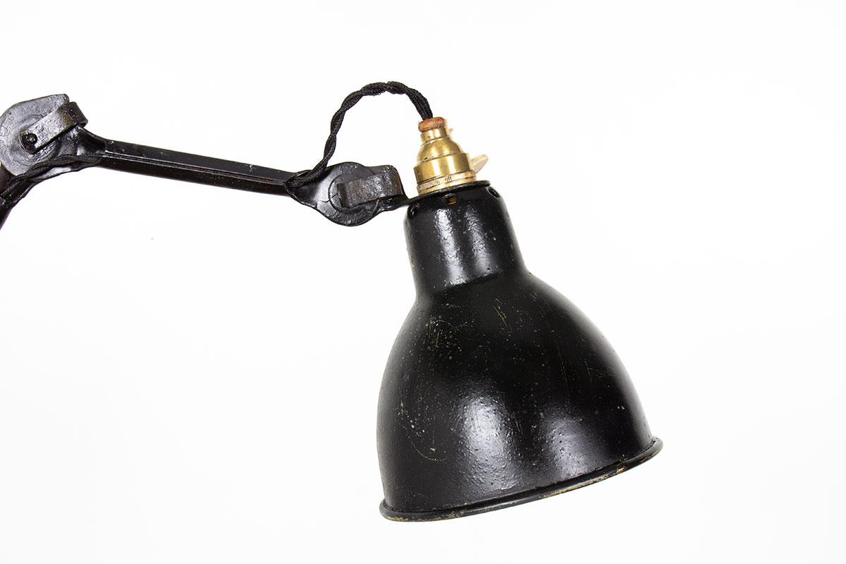 Lampe modèle 201 de Bernard-Albin Gras pour Ravel Clamart 1930 Bon état - En vente à JASSANS-RIOTTIER, FR