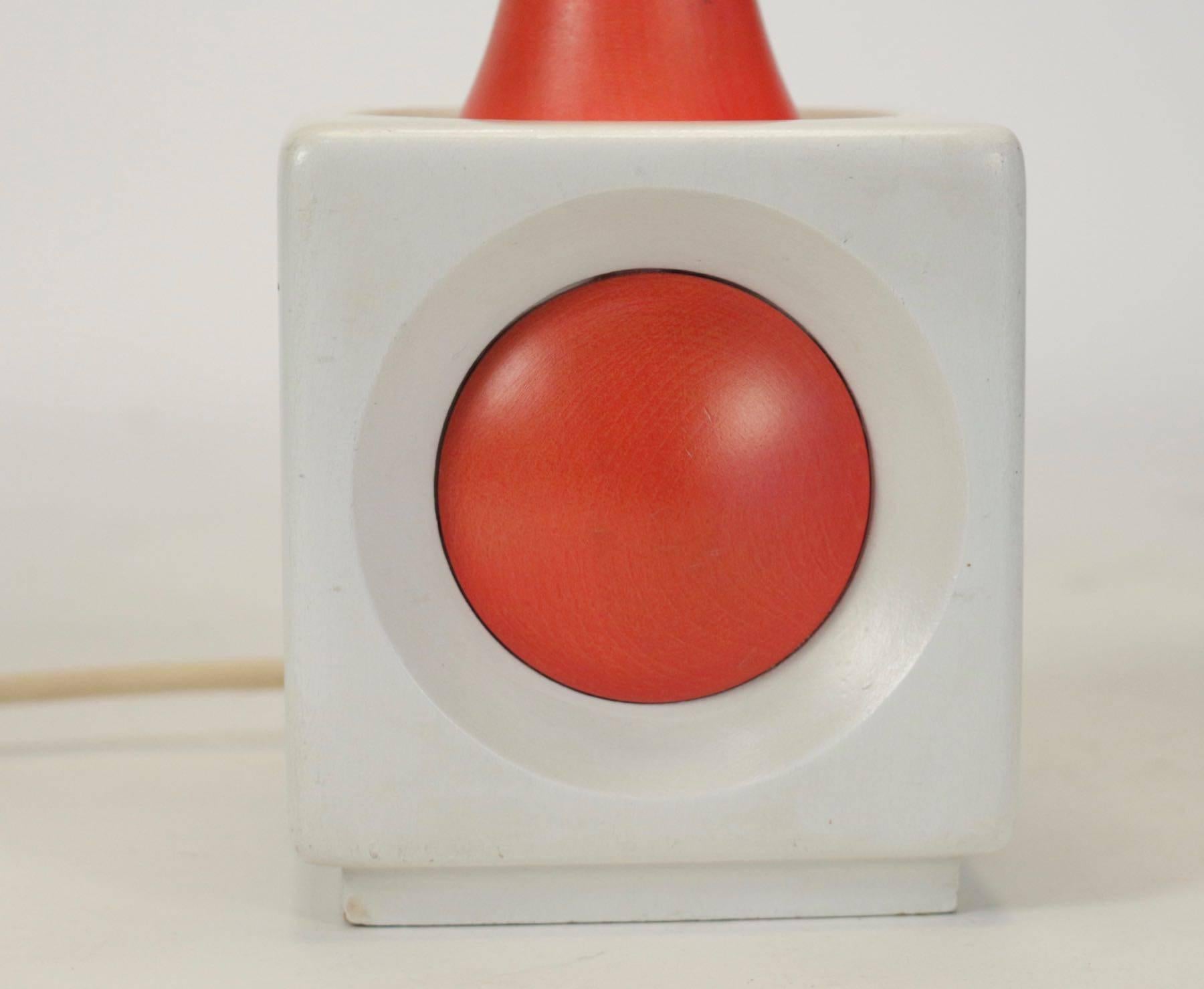 Modern Lamp of Wood Painted Orange and White, circa 1960, Midcentury Design For Sale