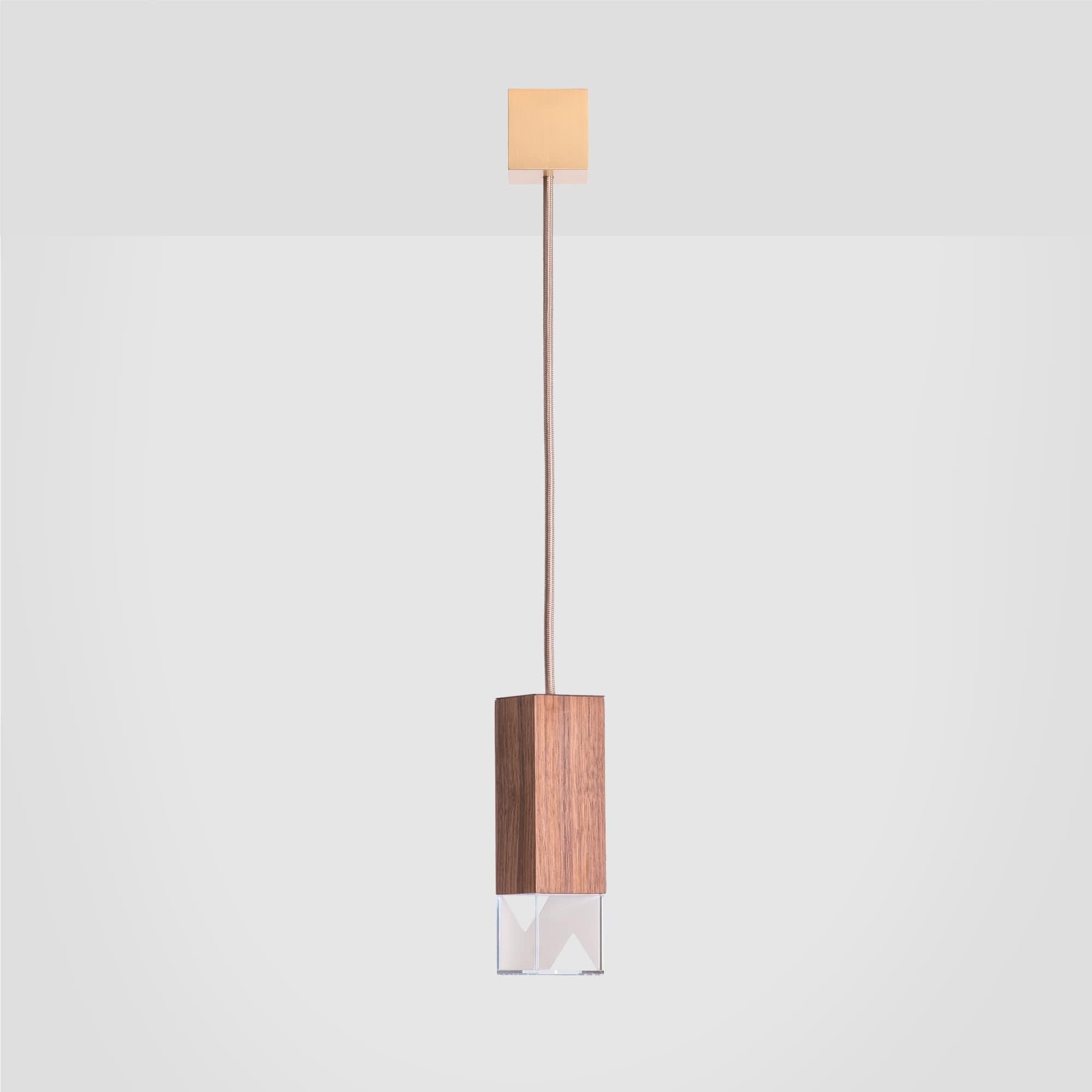 Lamp one in brass by Formaminima
Dimensions: 5 x 5 x H 17 cm
Materials: Lamp body available in solid Canaletto walnut, oil finish

Ultra-thin anti-reflection crystal diffuser
Inside-diffuser Limoges biscuit-finish porcelain sheets
Satin brass